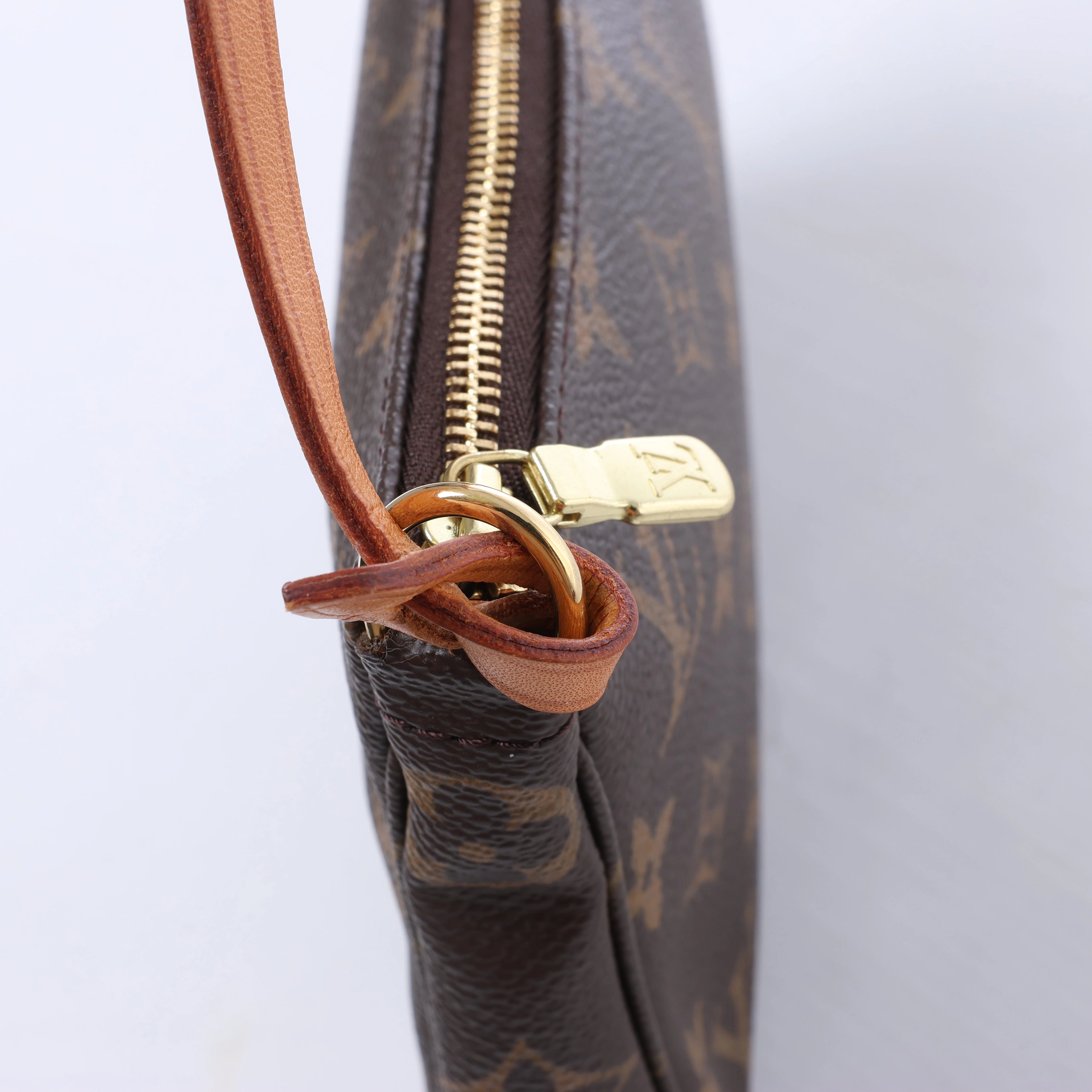 Louis Vuitton Pochette Accessoire Monogram Canvas Handbag in Brown M51980