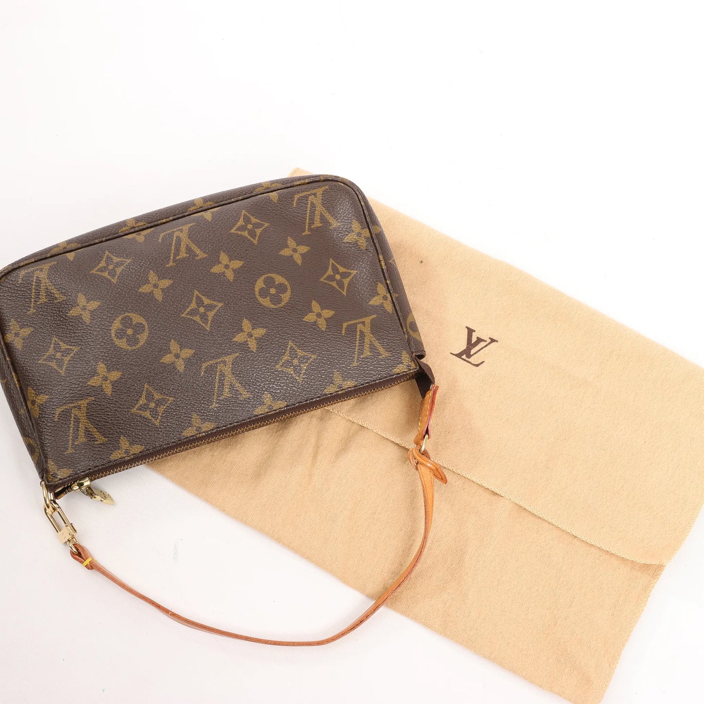 Louis Vuitton Pochette Accessoir Monogram Canvas Handbag in Brown M51980
