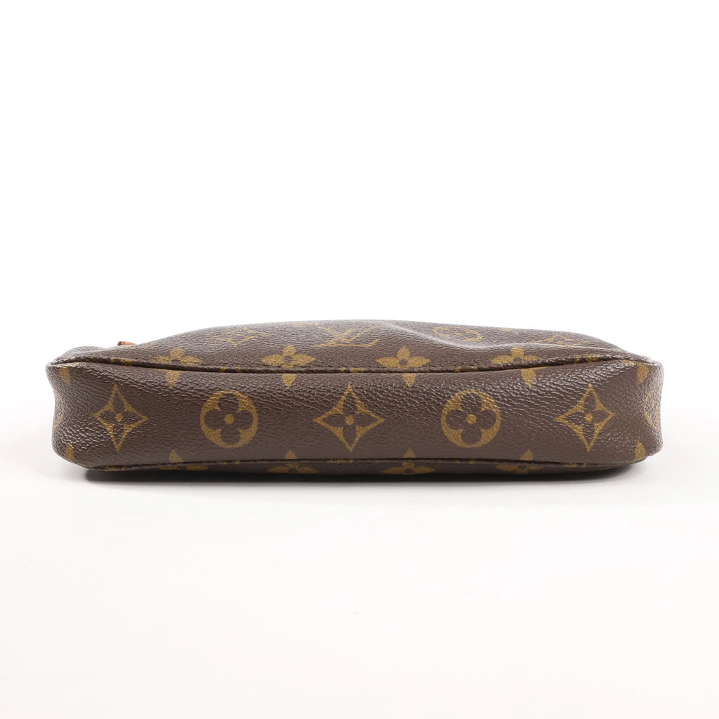 Louis Vuitton Pochette Accessoir Monogram Canvas Handbag in Brown M51980