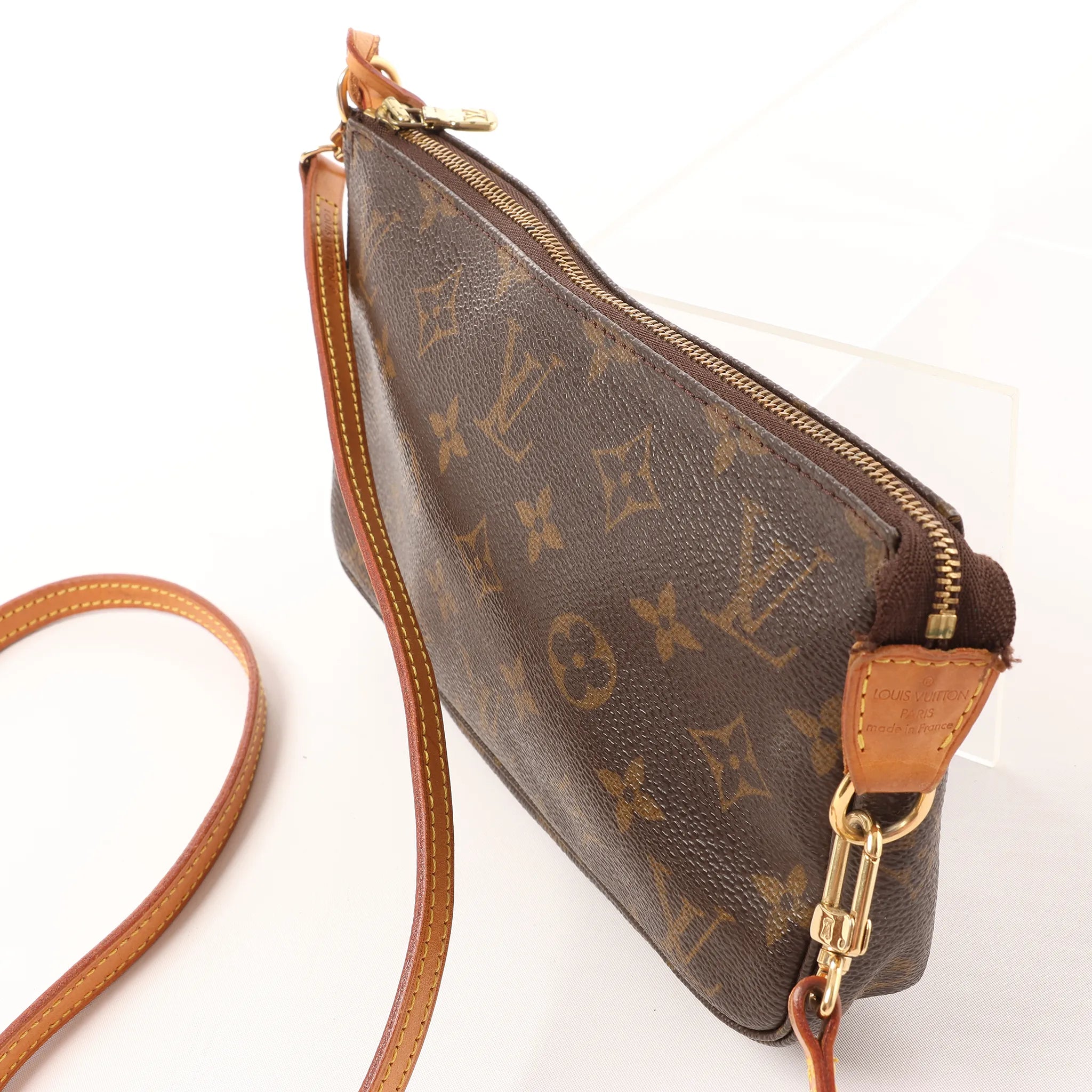 Louis Vuitton Pochette Accessoir Monogram Canvas Crossbody Bag in Brown M51980
