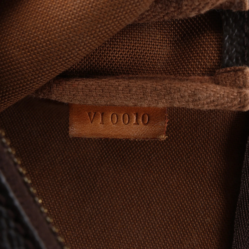 Louis Vuitton Pochette Accessoir Monogram Canvas Handbag in Brown M51980