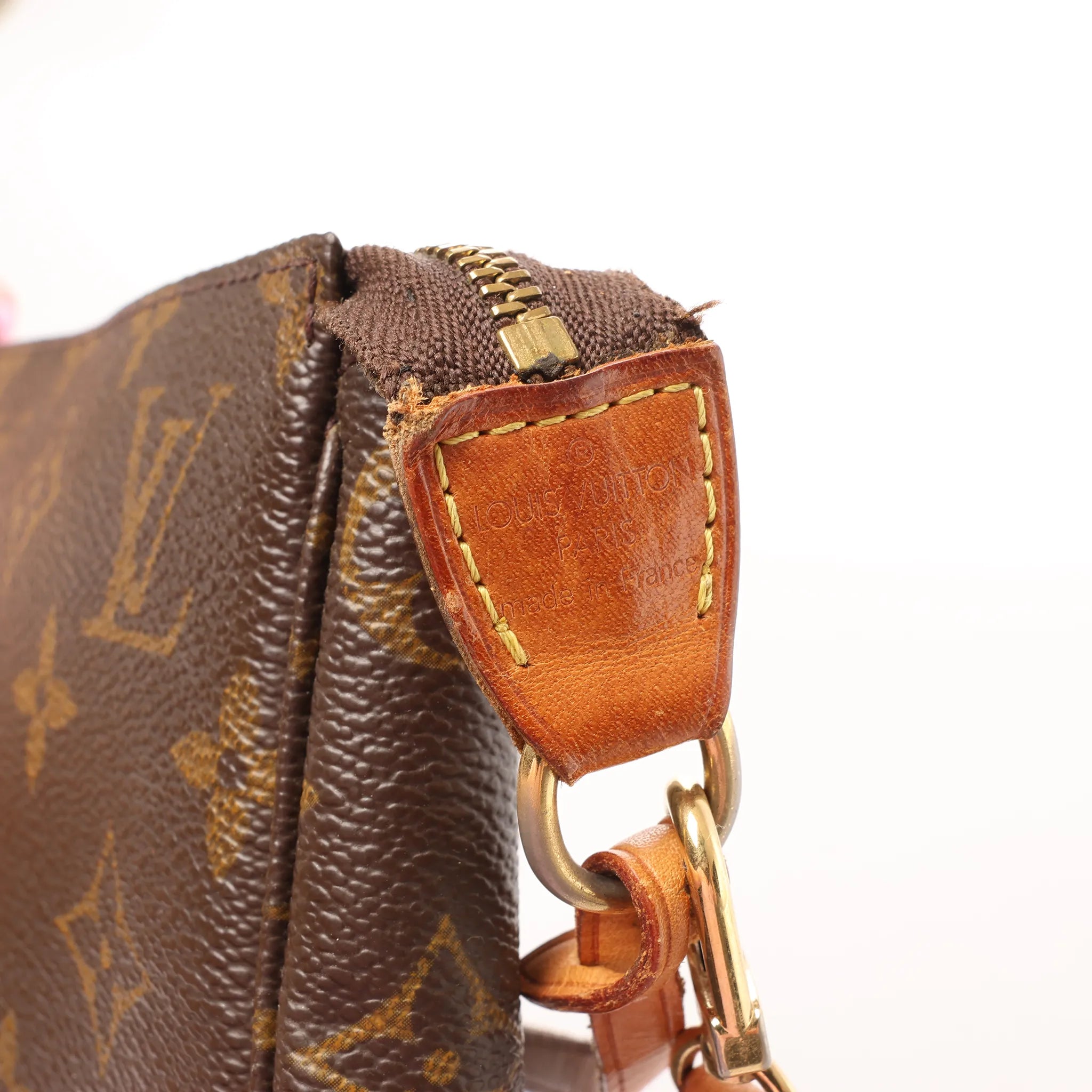 Louis Vuitton Pochette Accessoir Monogram Canvas Crossbody Bag in Brown M51980