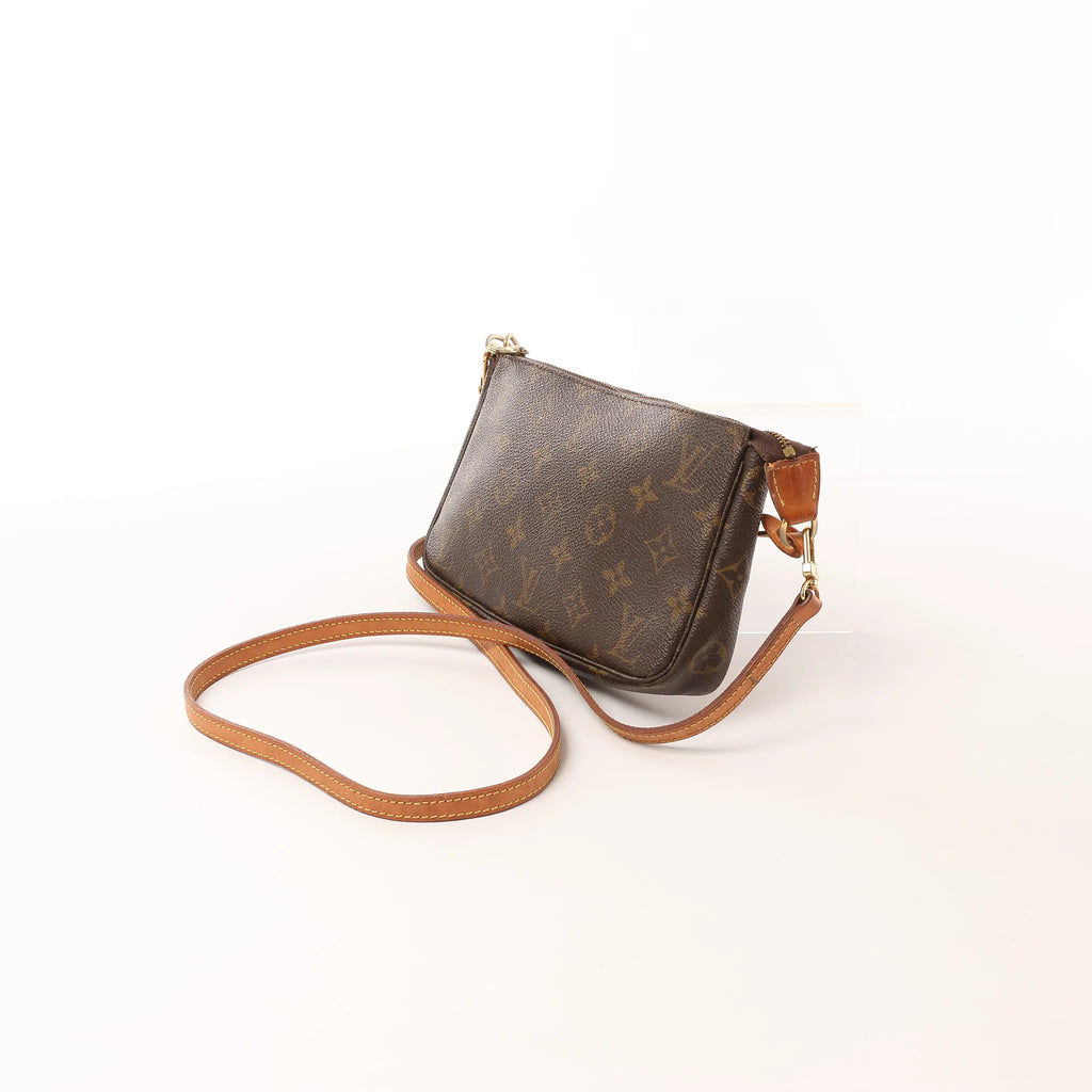 Louis Vuitton Pochette Accessoir Monogram Canvas Crossbody Bag in Brown M51980