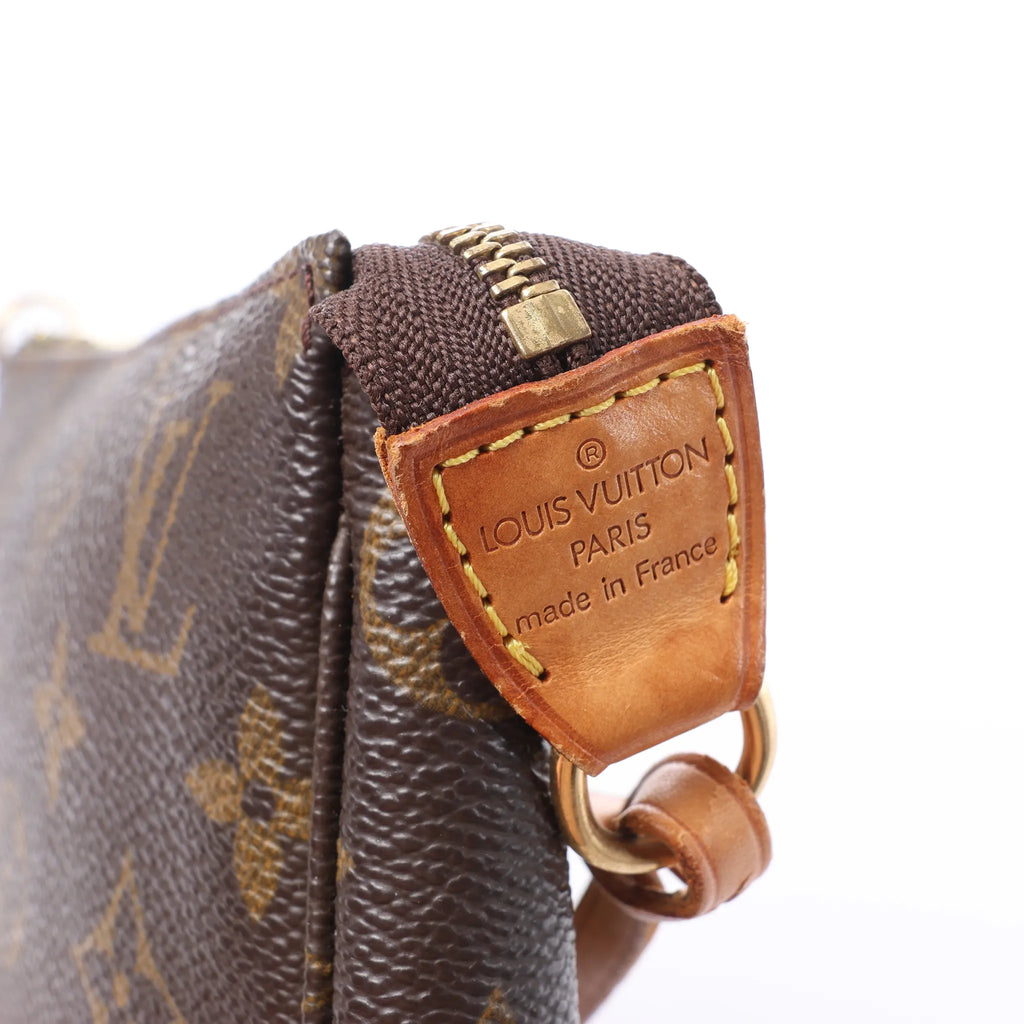 Louis Vuitton Pochette Accessoir Monogram Canvas Handbag in Brown M51980