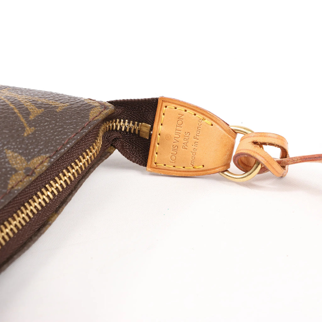 Louis Vuitton Pochette Accessoir Monogram Canvas Handbag in Brown M51980