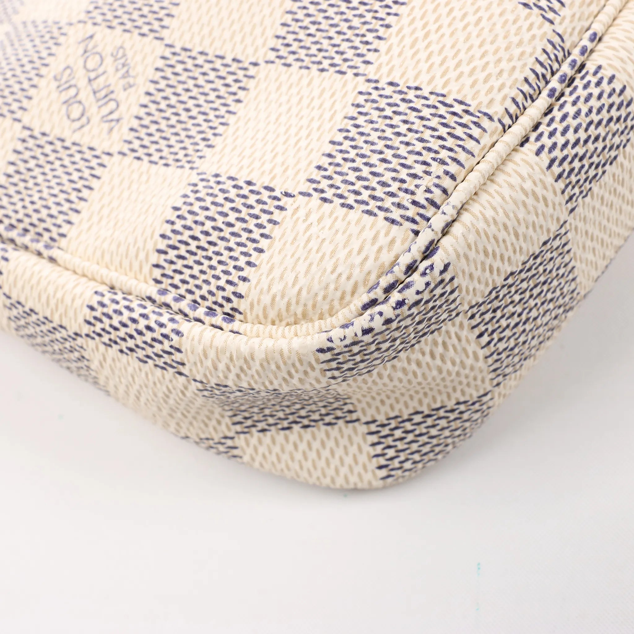 Louis Vuitton Damier Azur Pochette Accessoire Shoulder Bag N51986