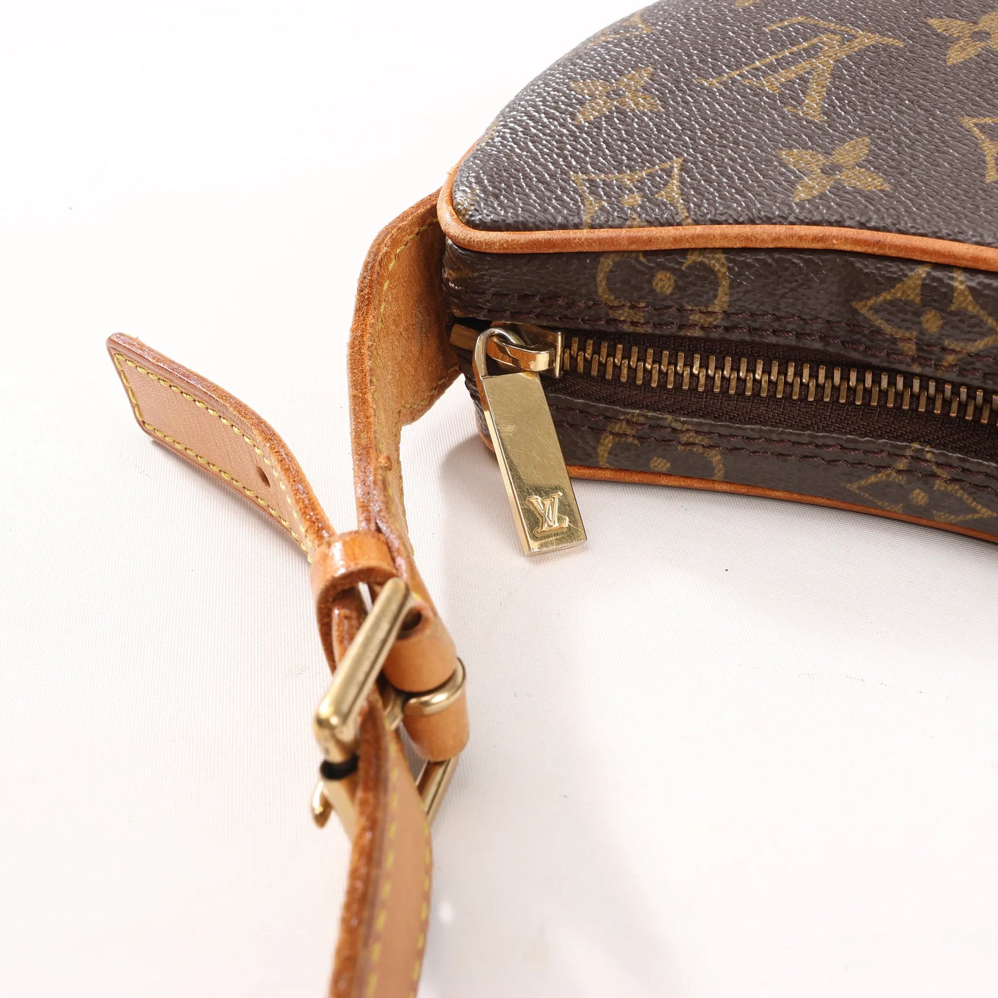 Louis Vuitton Monogram Pochette Croissant Shoulder Bag in Brown M51510