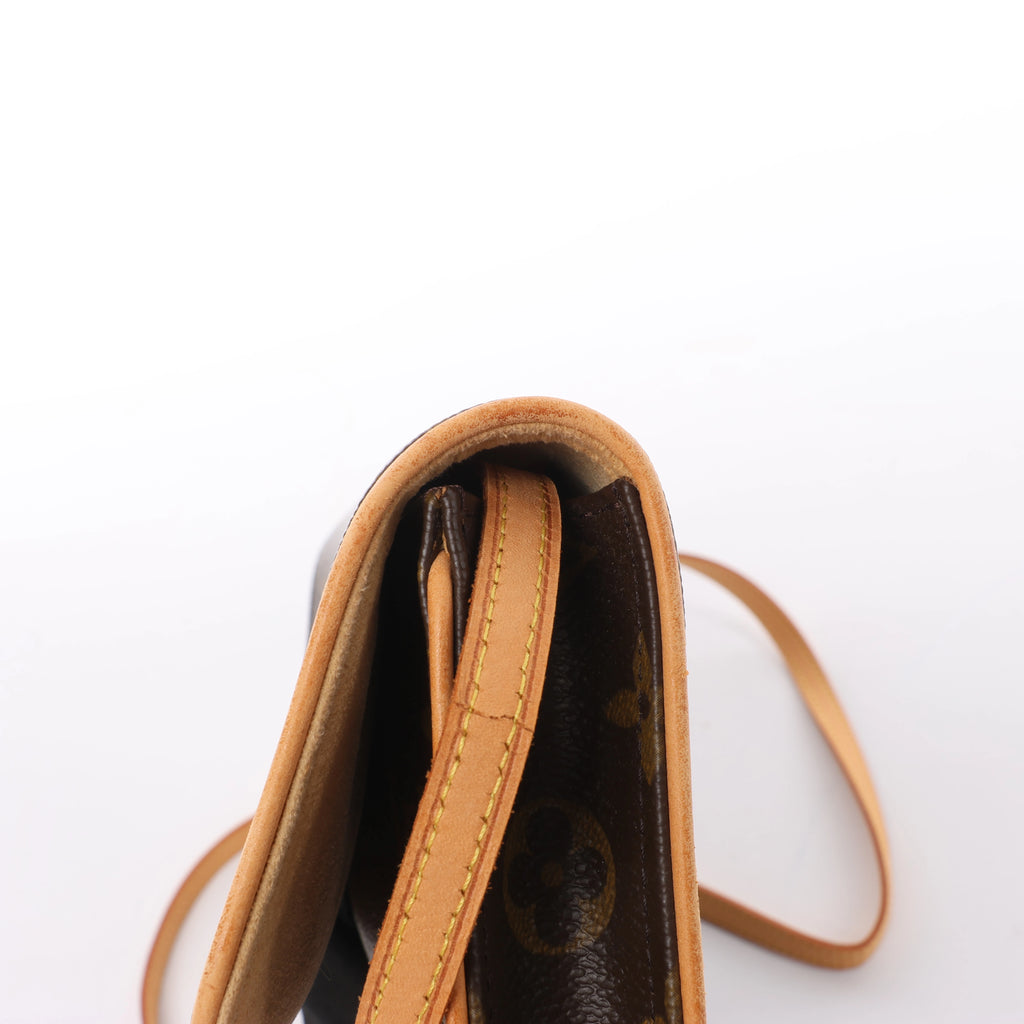 Bolso cruzado Louis Vuitton Pochette Twin GM de lona Monogram en marrón M51852