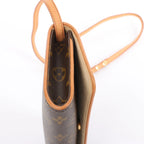 Louis Vuitton Pochette Twin GM Monogram Canvas Shoulder Bag in Brown M51852