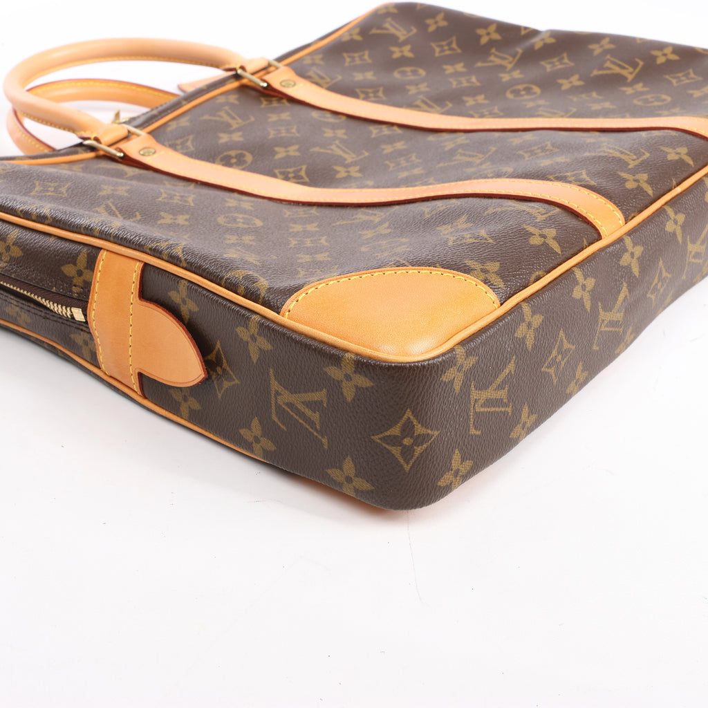 Louis Vuitton Porte Document Voyages Monogram Handbag in Brown M53361
