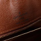 Louis Vuitton Porte Document Voyages Monogram Handbag in Brown M53361