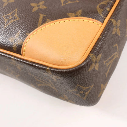 Louis Vuitton Monogram Porte Documents Voyage Handbag in Brown M53361