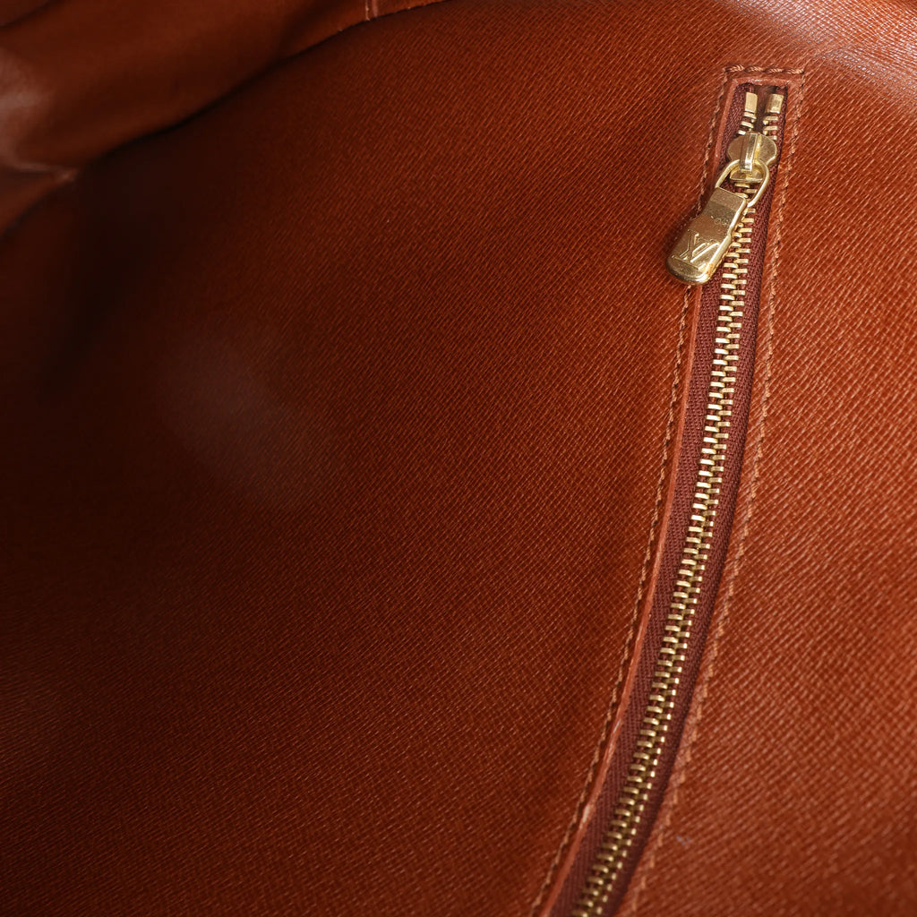 Louis Vuitton Monogram Porte Documents Voyage Handbag in Brown M53361