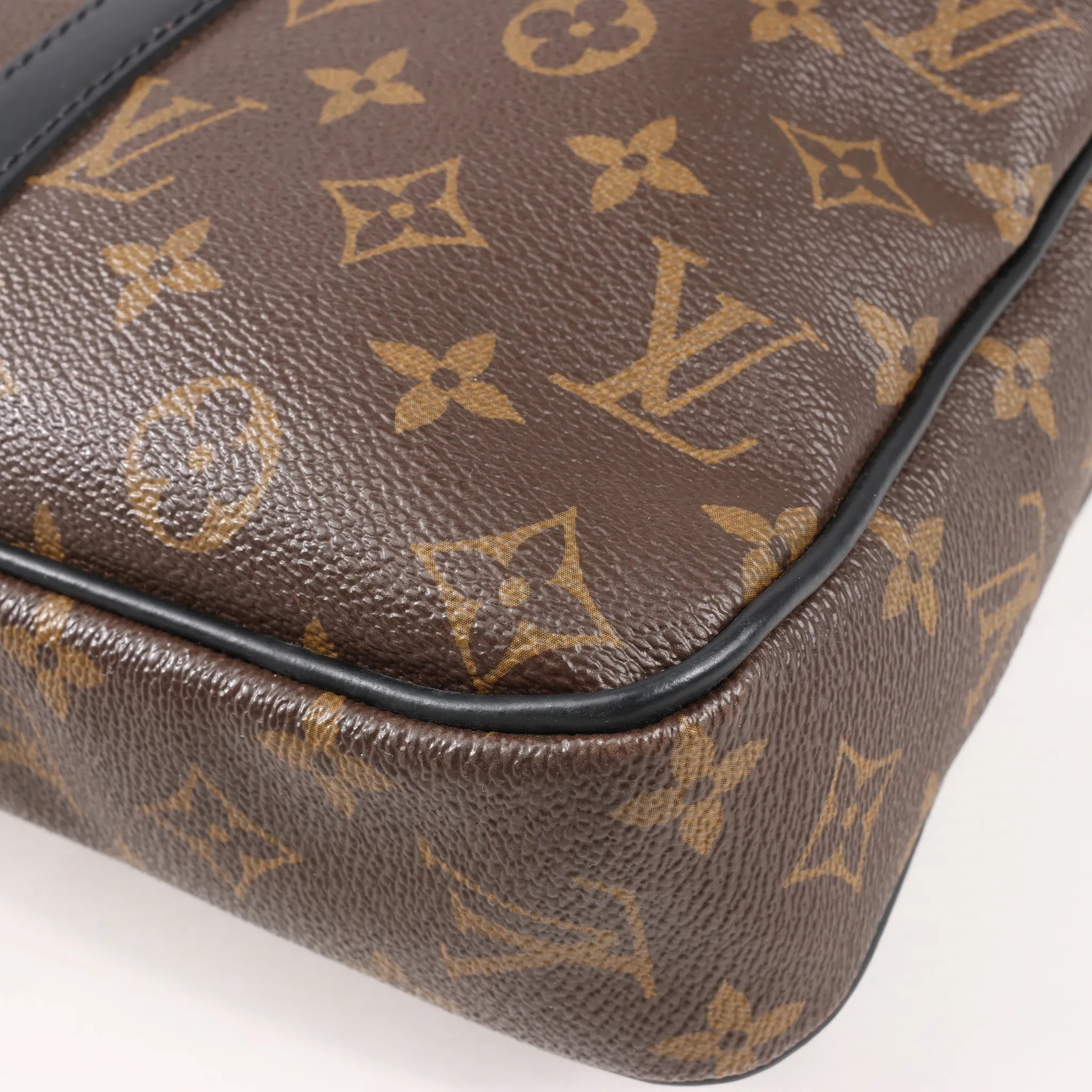 Louis Vuitton Damier Ebene Porte Documents Voyages PM Handbag in Brown M52005