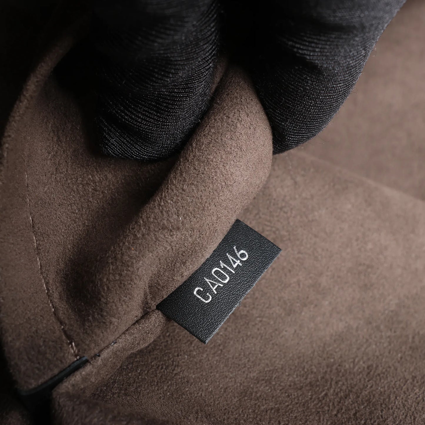 Louis Vuitton Epi Leather Porte Documents Jules Handbag in Black M50163