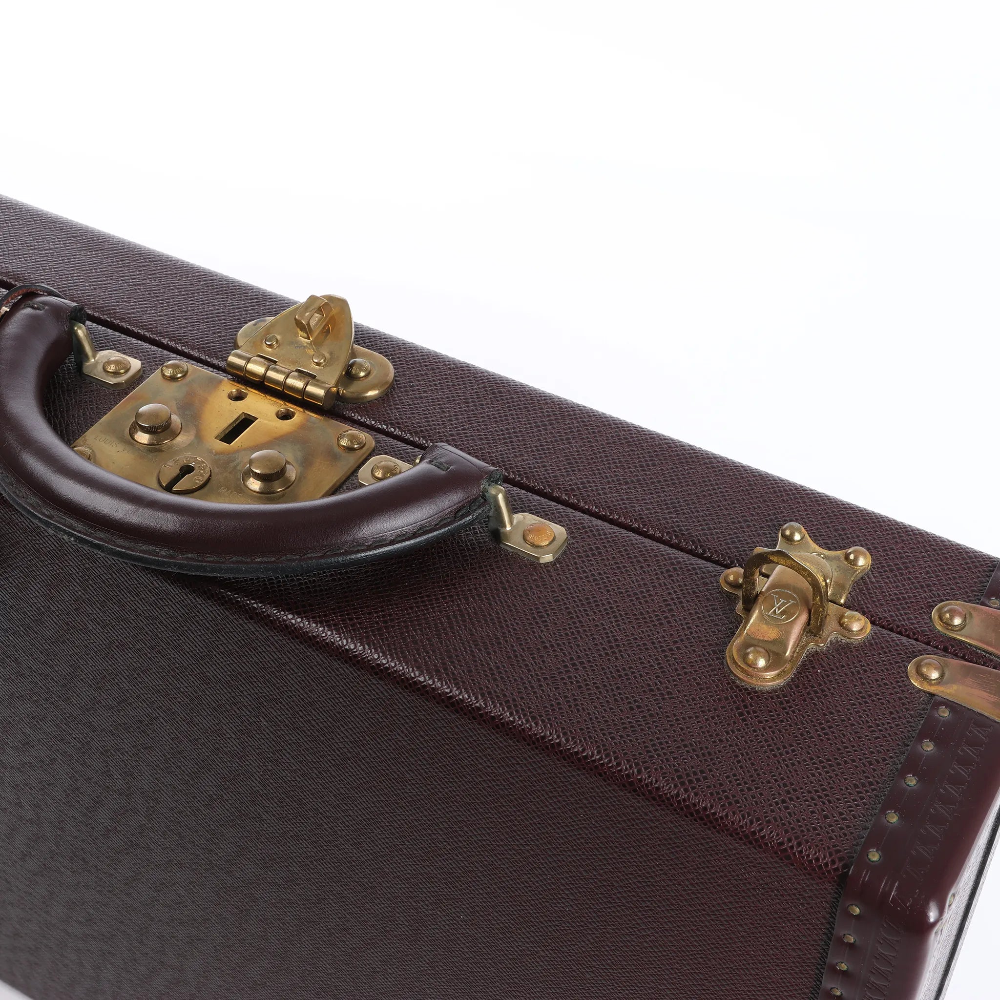Louis Vuitton President Taiga Leather Handbag in Purple M30006