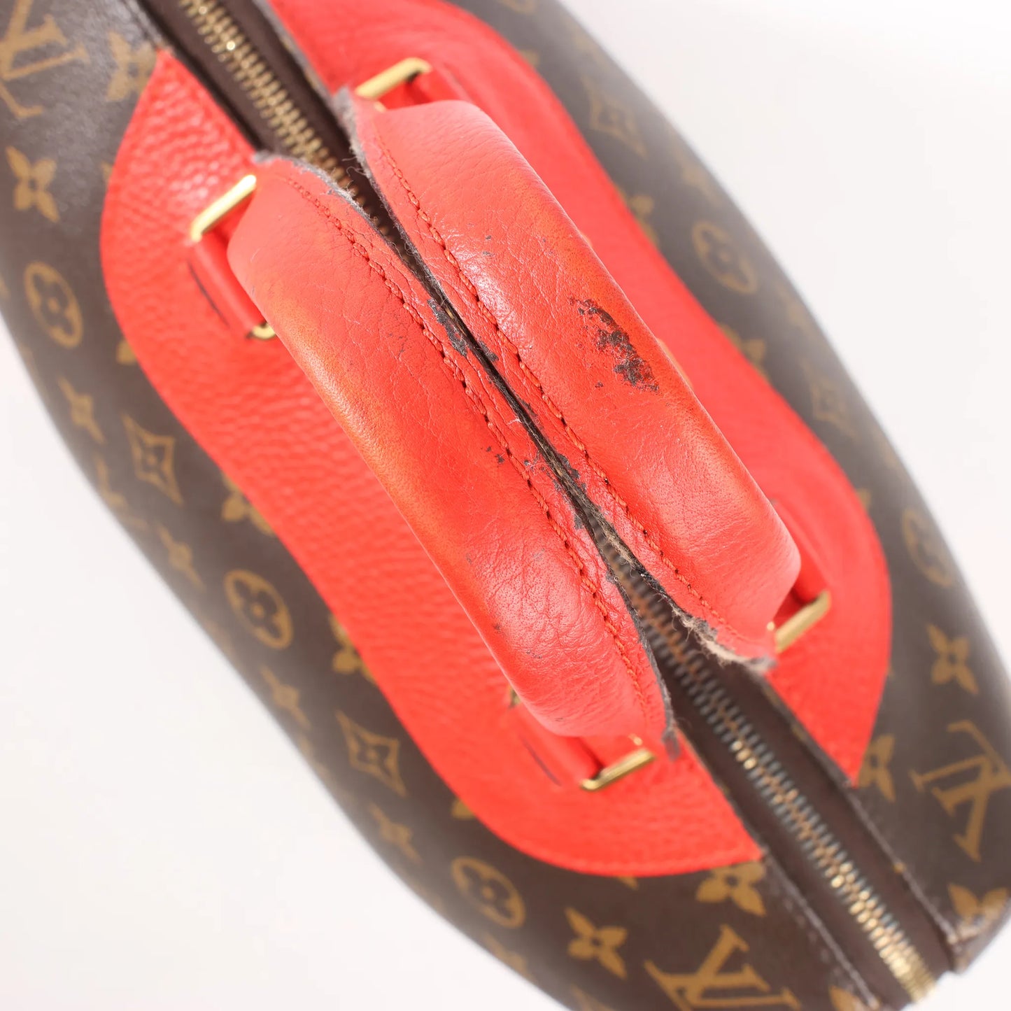 Louis Vuitton Retiro PM Monogram Canvas Handtasche in Braun x Rot M50057