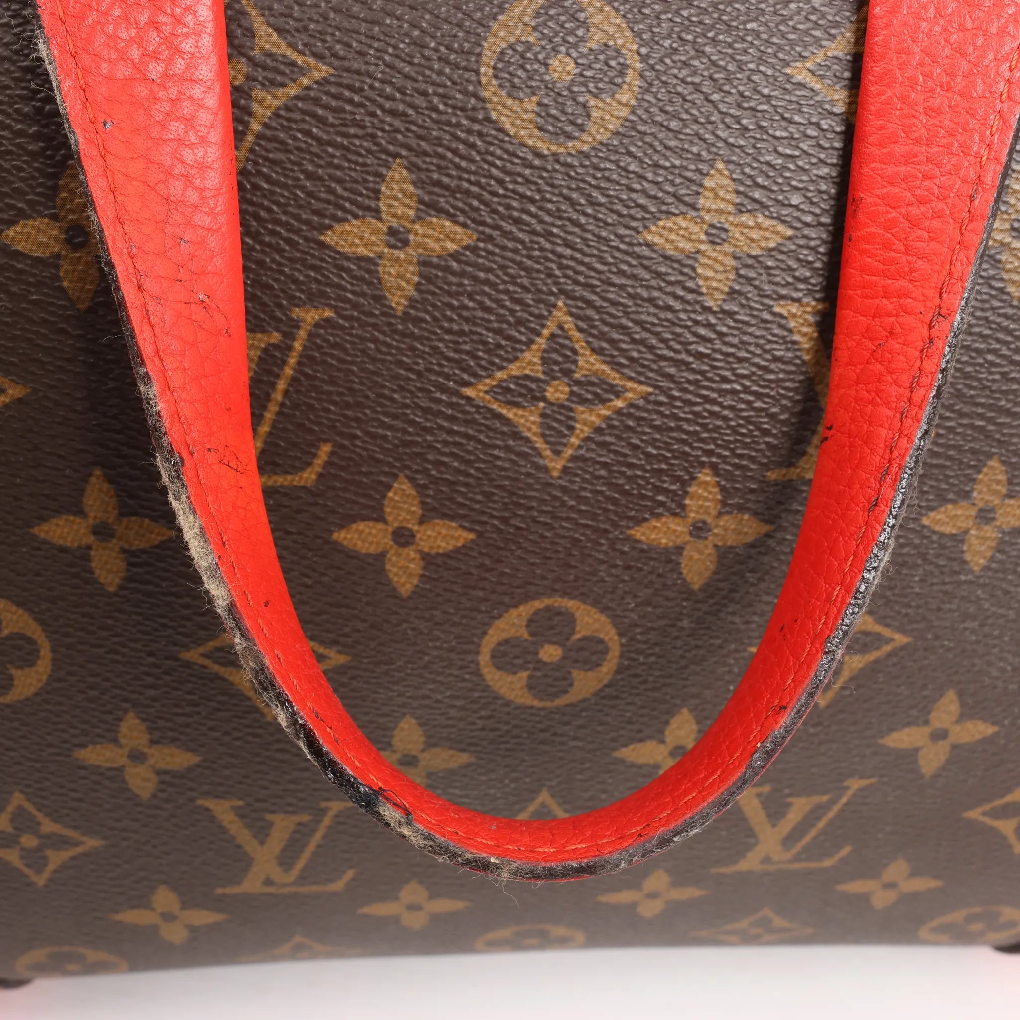 Louis Vuitton Retiro PM Monogram Canvas Handbag in Brown x Red M50057