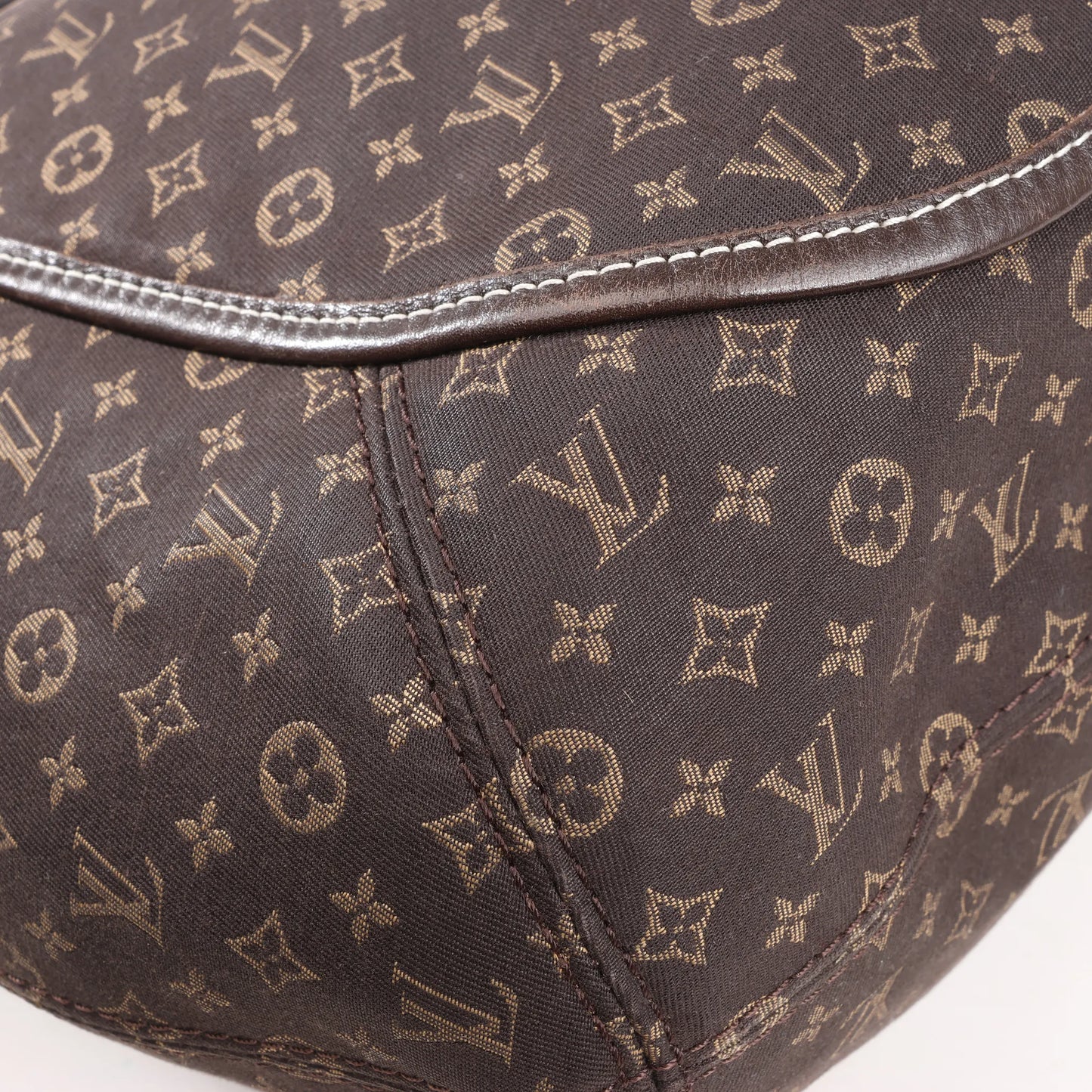 Louis Vuitton Monogram Idylle Romance Shoulder Bag in Brown M56699
