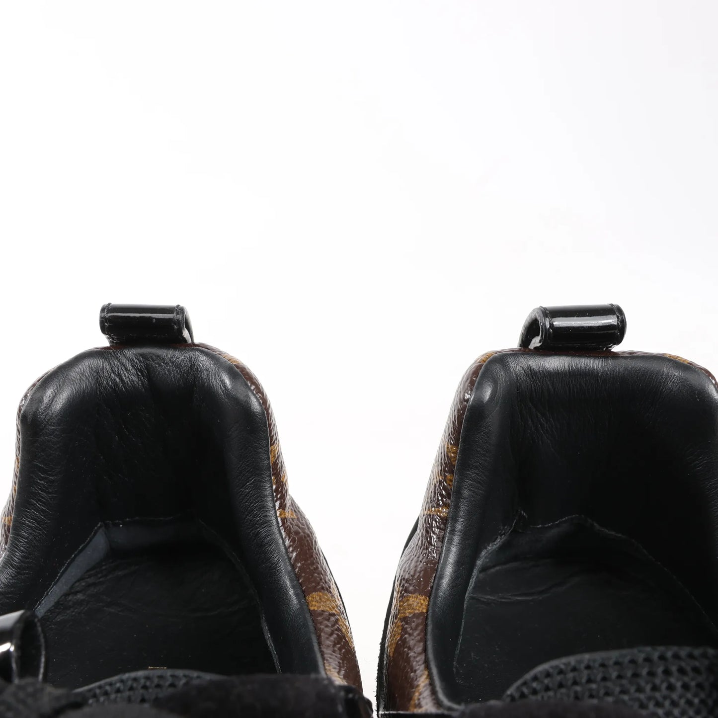 Louis Vuitton Runaway line 17 years Mesh Sneakers in Black, Size 38 EU