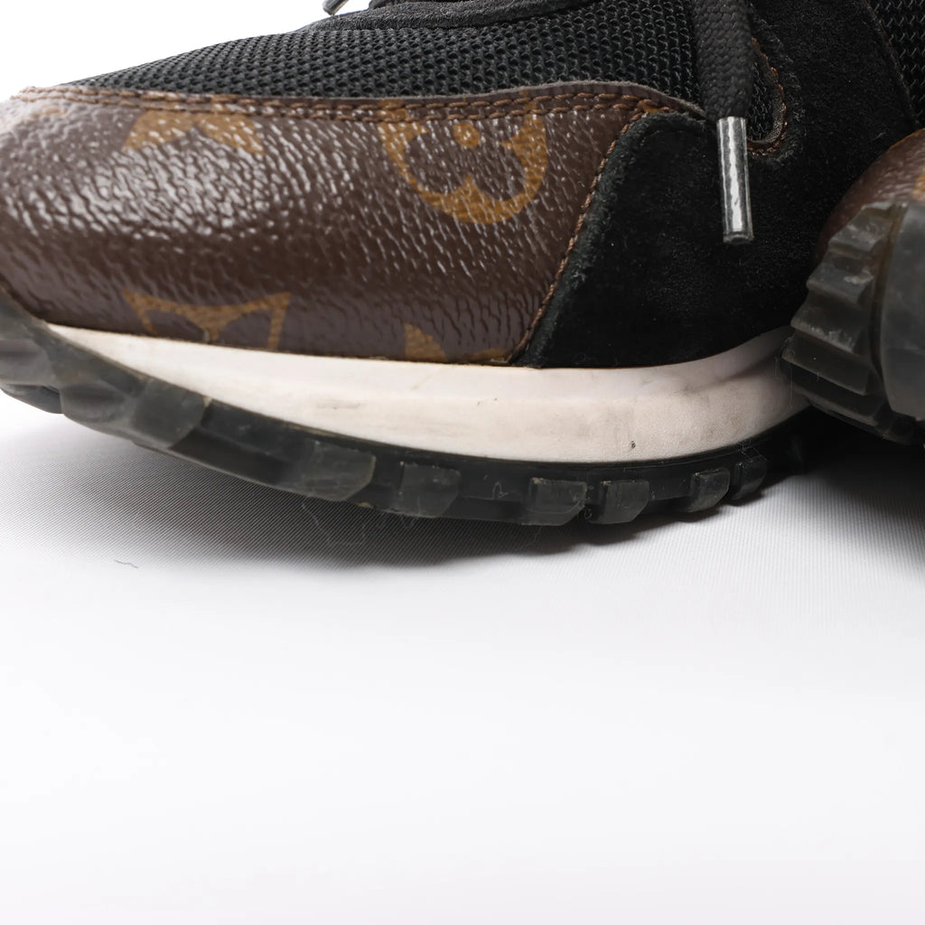 Louis Vuitton Runaway line 21 years Mesh x Leather Sneakers in Black GO0281, Size 39