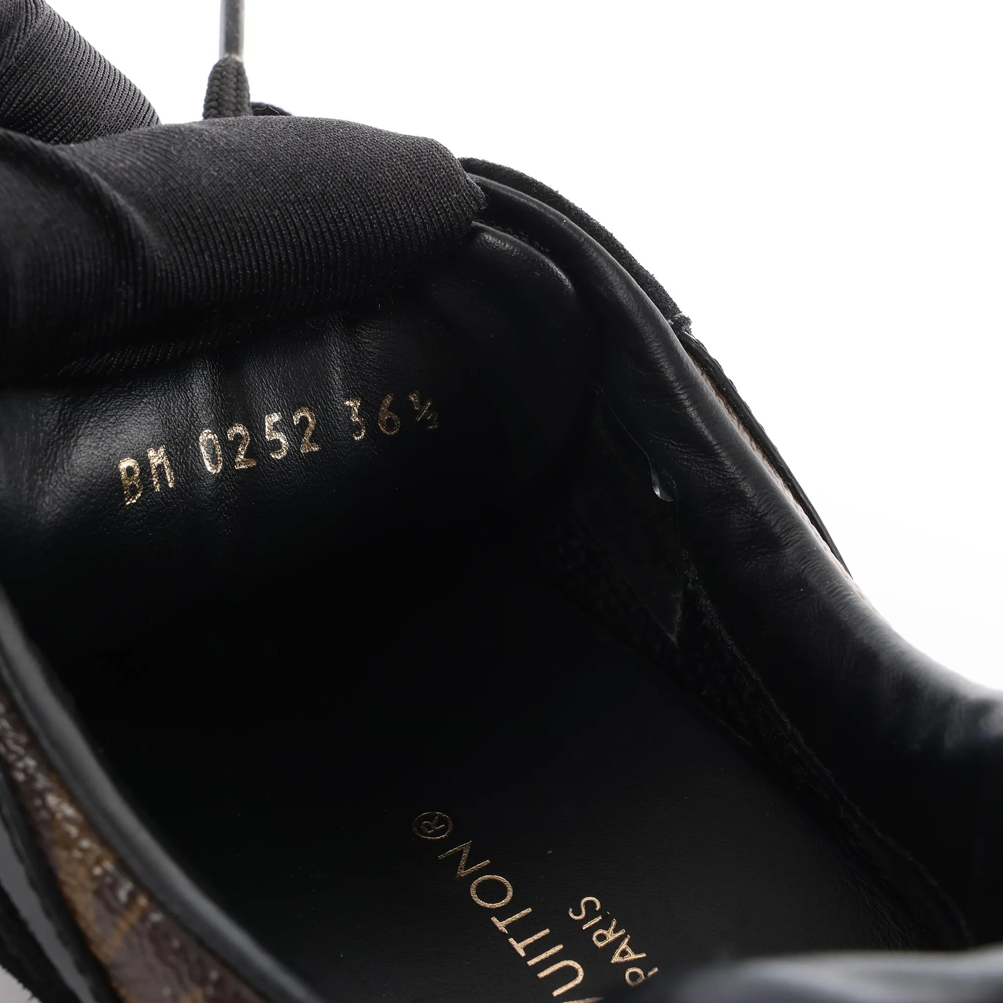 Louis Vuitton Runaway line 22 years Mesh x Leather Sneakers in Black BM0252, Size 36.5 EU