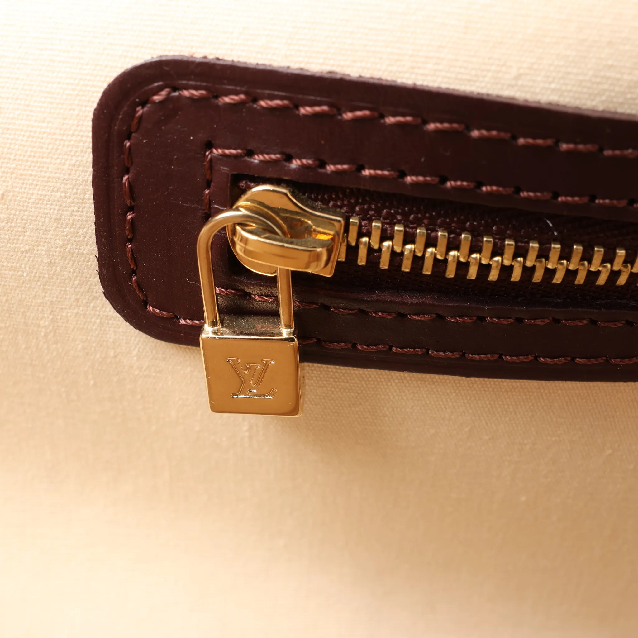 Louis Vuitton Josephine Mini Linen Handbag in Pink