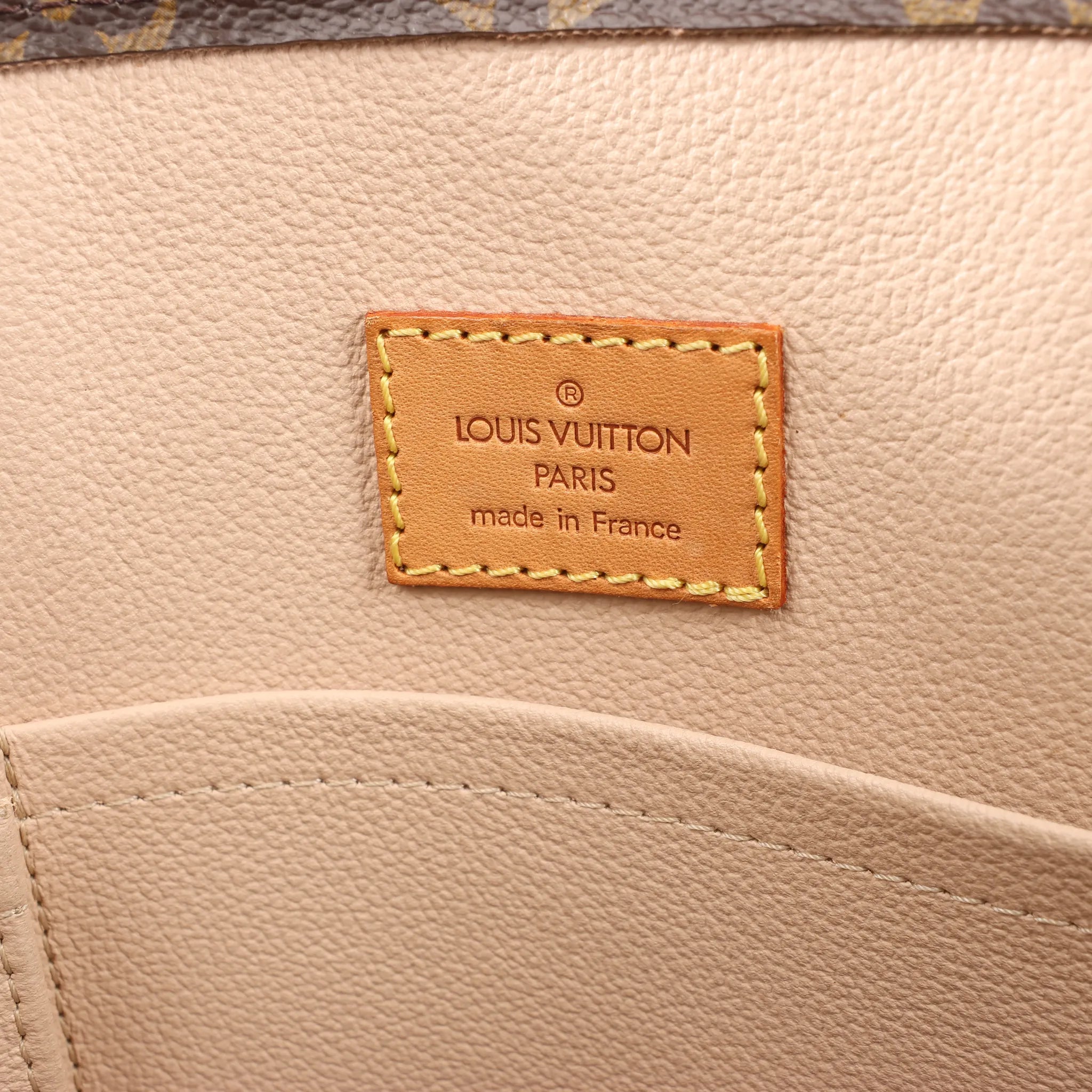 Louis Vuitton Sac Plat GM Monogram Canvas Handbag in Brown M51140