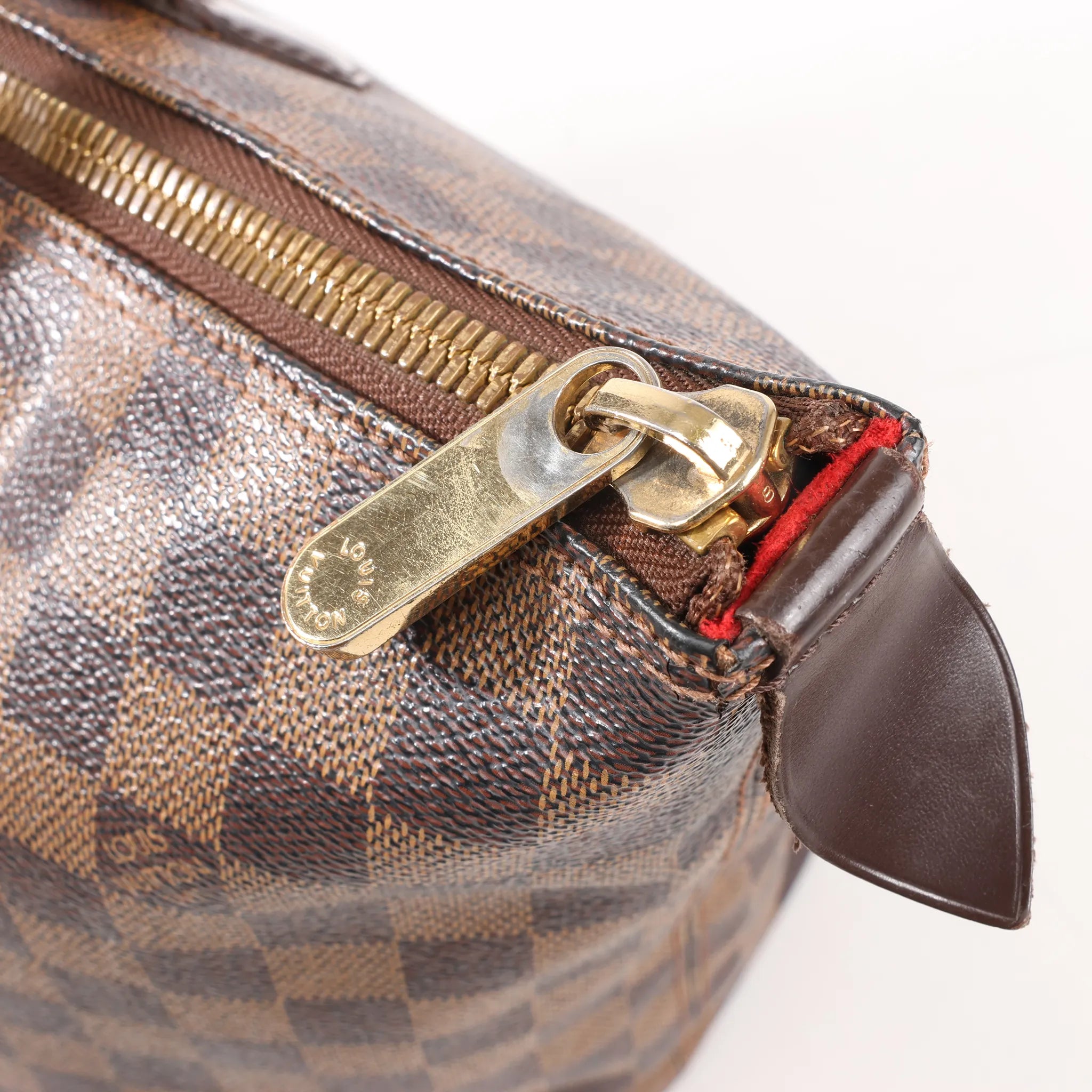 Louis Vuitton Damier Ebene Saleya MM Handbag in Brown N51182