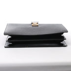 Maletín Louis Vuitton Robusto de Cuero Taiga en Negro
