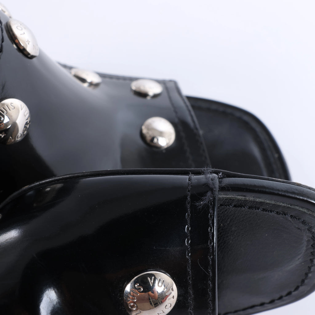 Louis Vuitton Silhouette Patent Mules in Black BR1211, Size EU 37