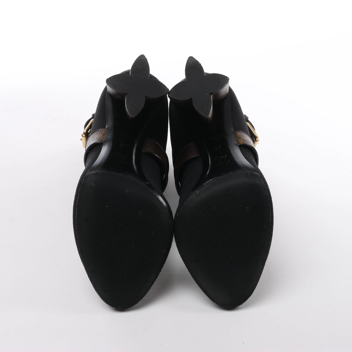 Botines Louis Vuitton Silhouette Lines de charol en negro BR0137, talla 37.5 EU