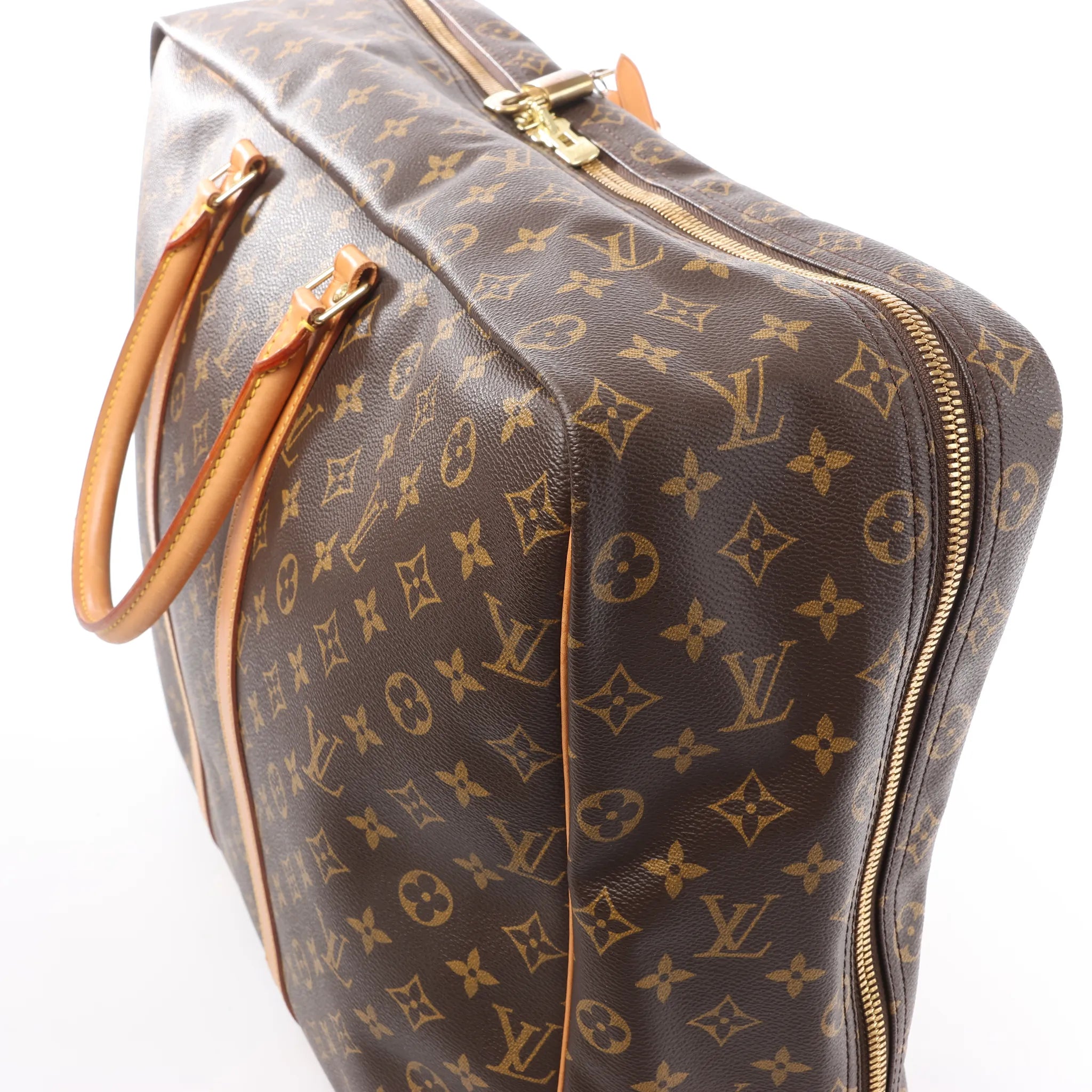 Louis Vuitton Sirius 50 Monogram Canvas Travel Bag in Brown M41406
