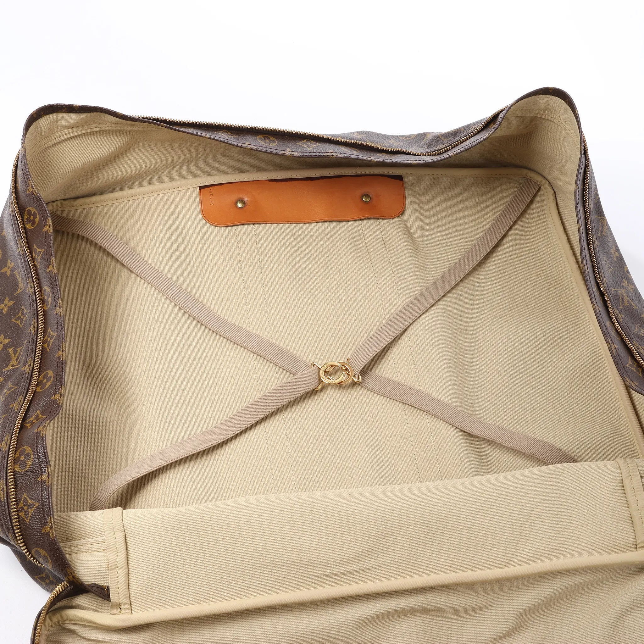 Louis Vuitton Sirius 55 Monogram Canvas Travel Bag in Brown M41404