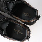 Louis Vuitton Runaway line 21 years Mesh x Leather Sneakers in Black, Size 40 EU