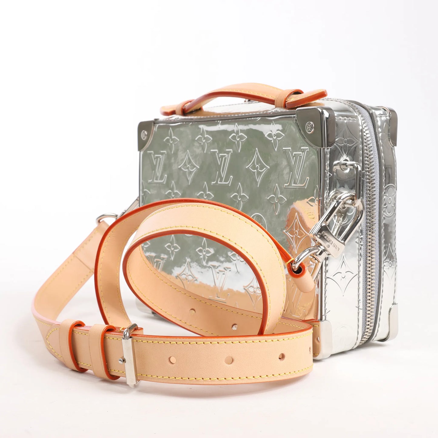 Louis Vuitton Soft Trunk Monogram Canvas Crossbody Bag in Silber M45885
