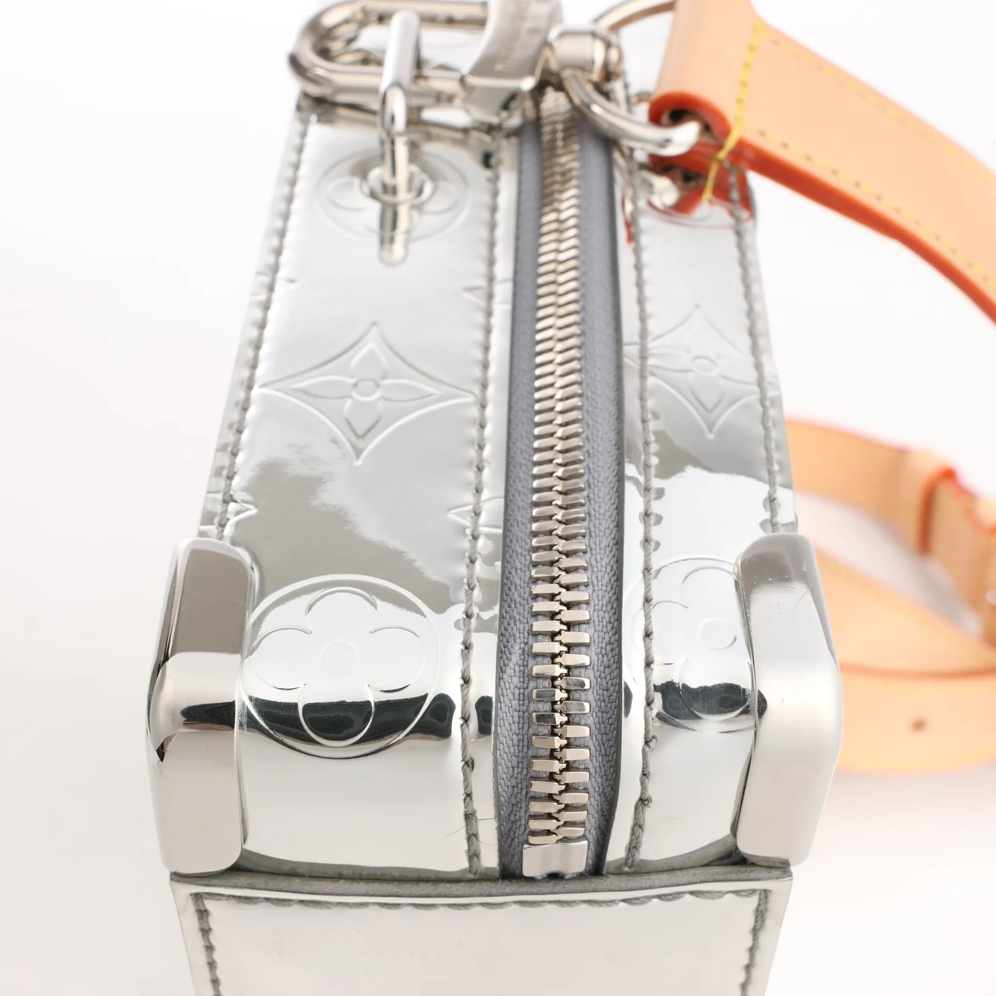 Louis Vuitton Soft Trunk Monogram Canvas Crossbody Bag in Silber M45885