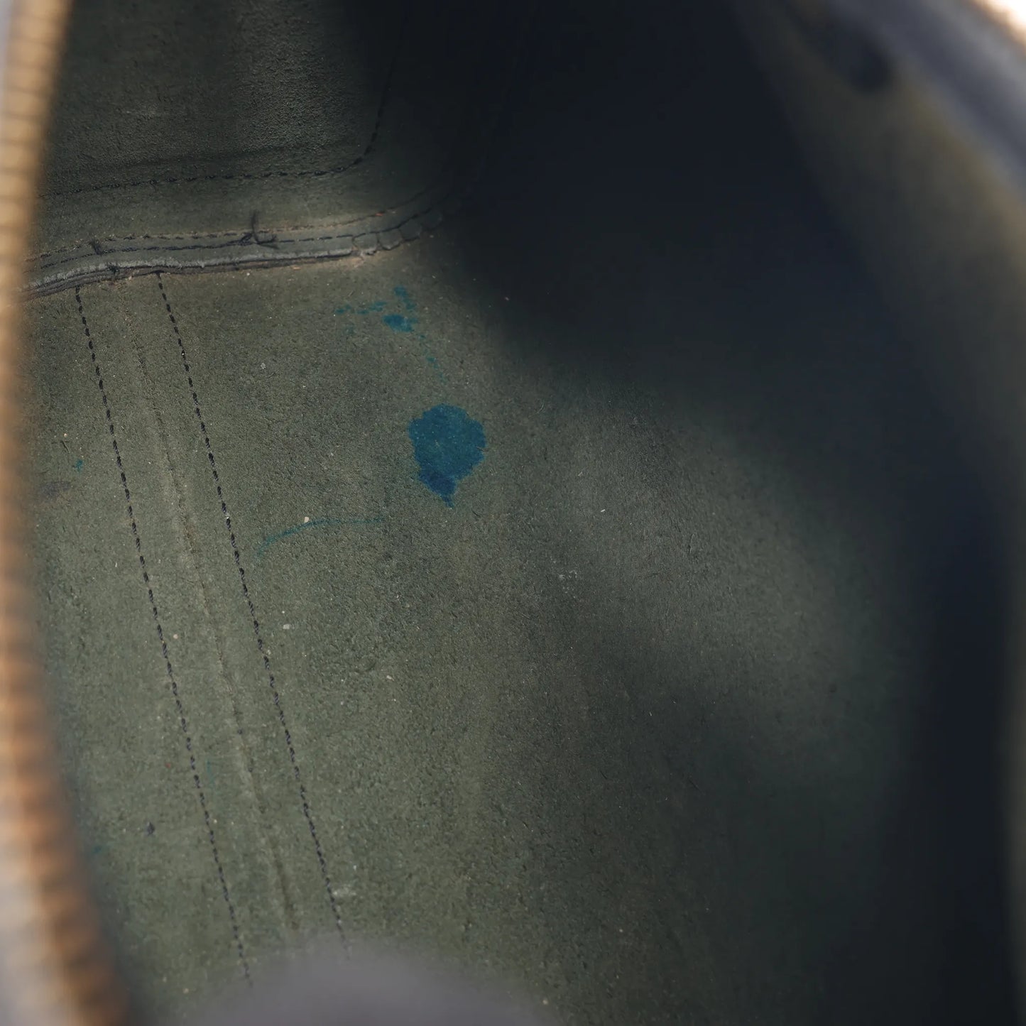 Louis Vuitton Speedy 25 Epi Leather in Black M59032