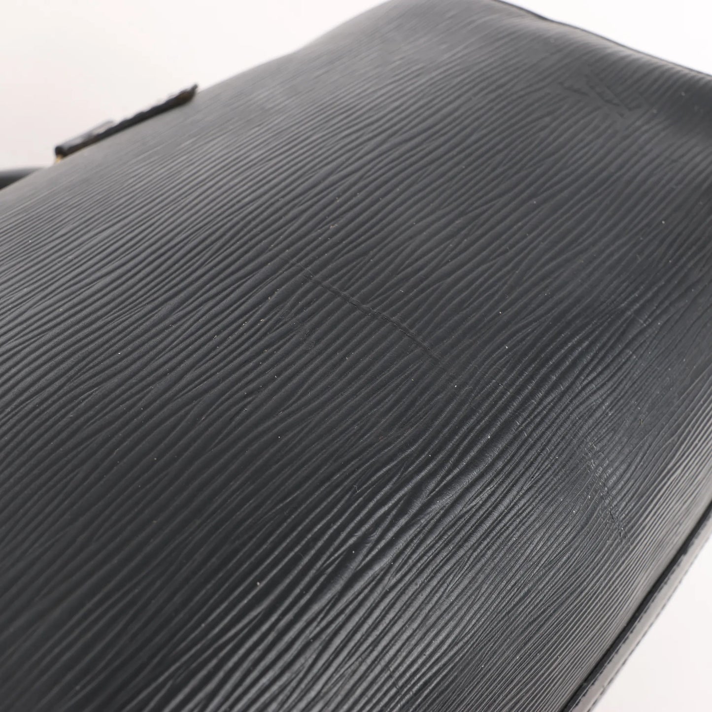 Louis Vuitton Speedy 25 Epi Leather in Black M59032