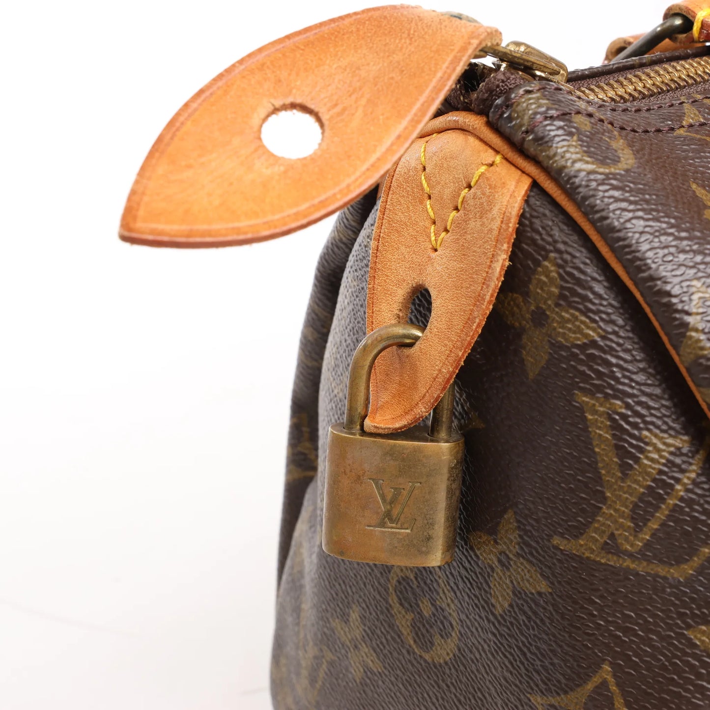 Louis Vuitton Monogram Speedy 25 Handbag in Brown M41528