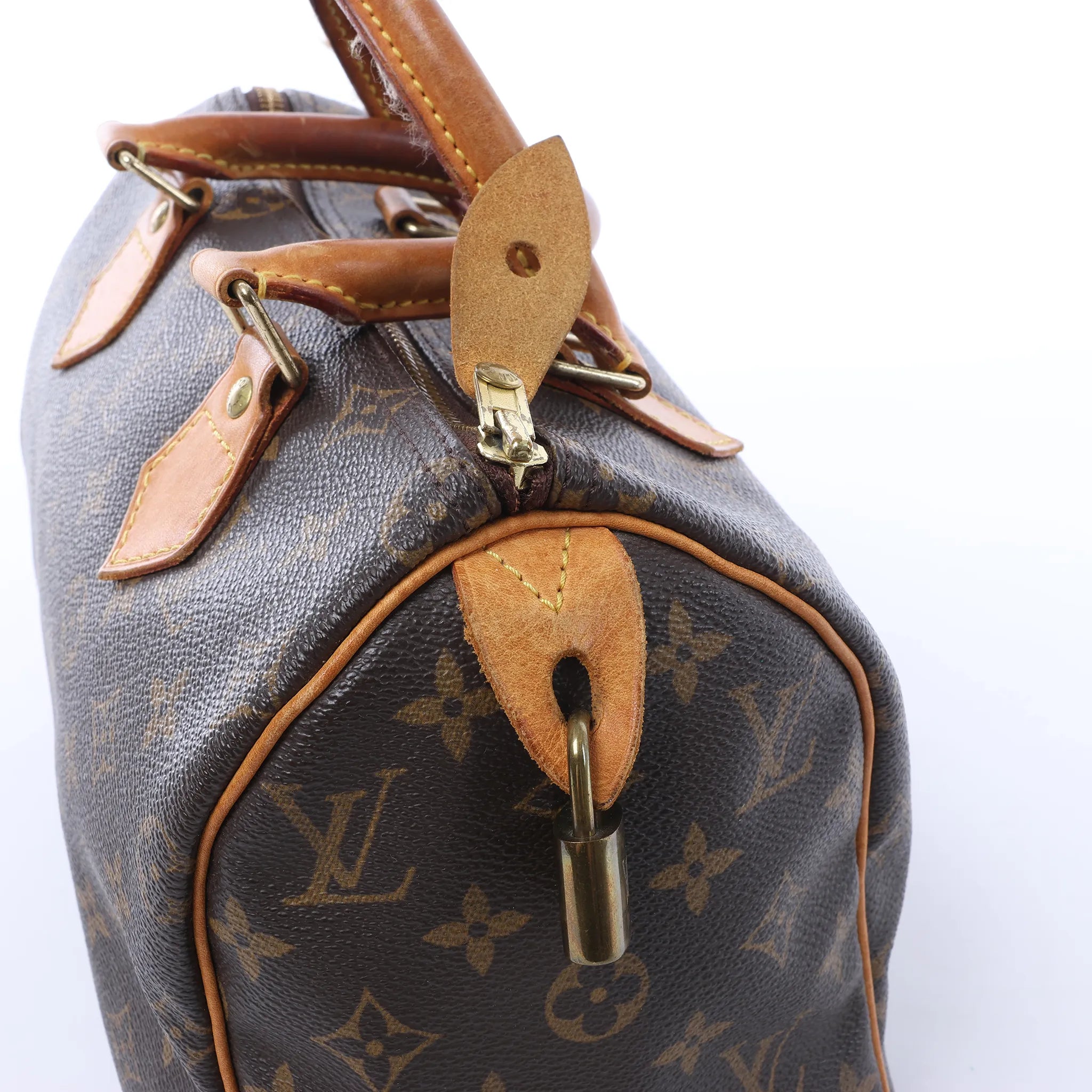Louis Vuitton Speedy 25 Monogram Canvas Handbag in Brown M41528
