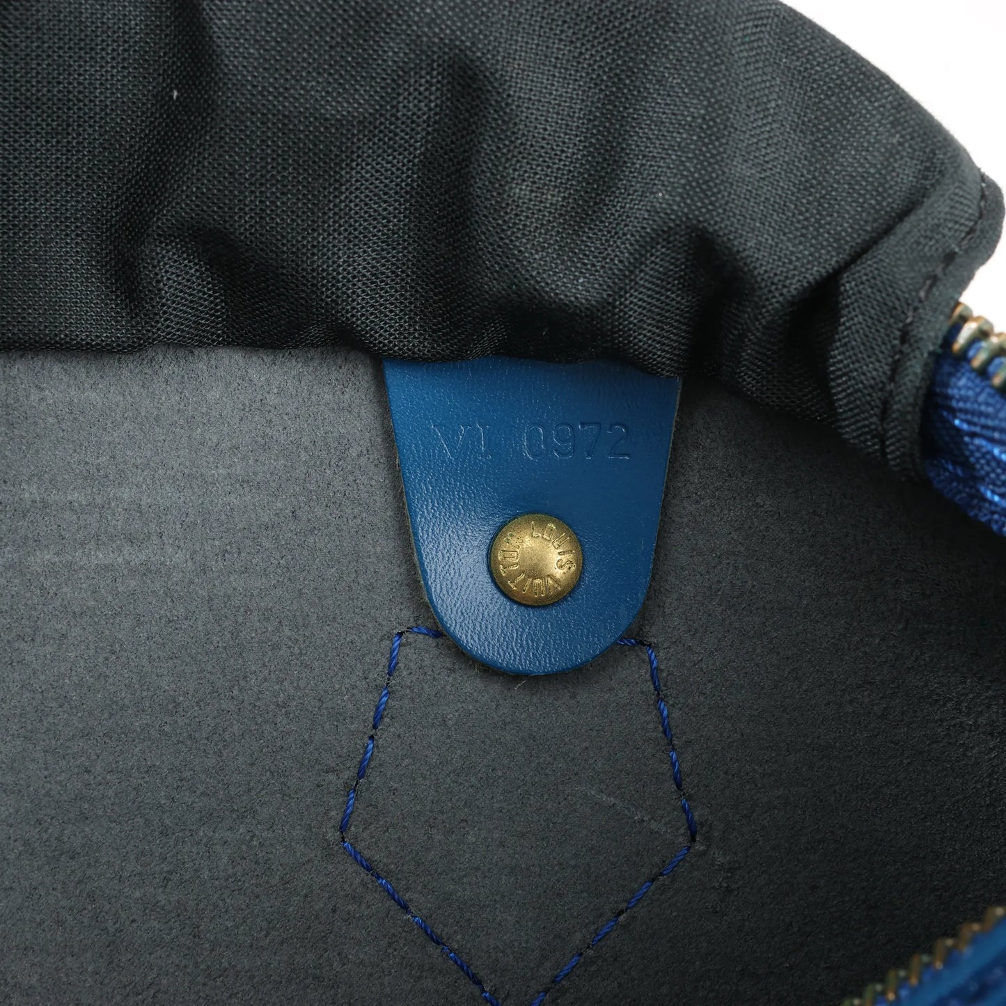 Louis Vuitton Epi Leather Speedy 30 Handbag in Blue M43005