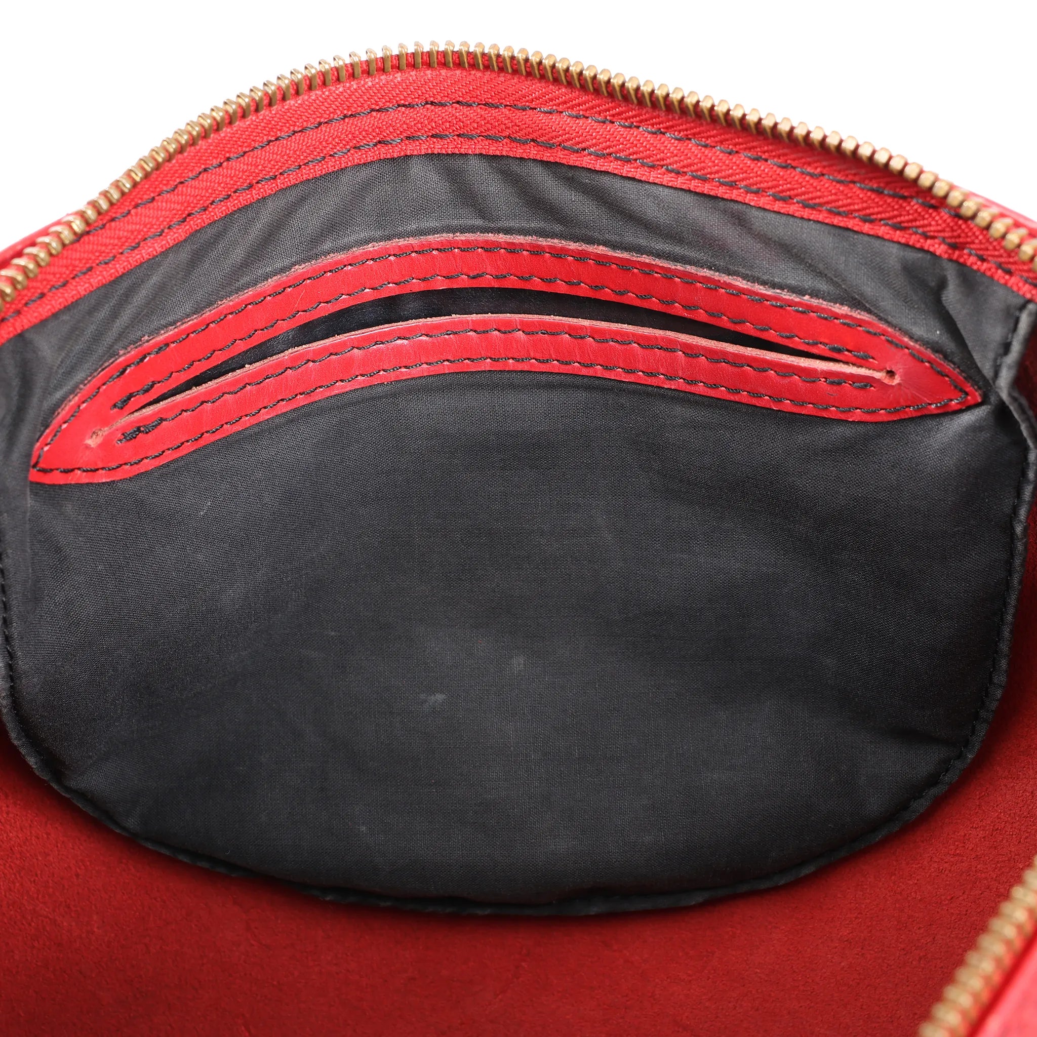 Louis Vuitton Epi leather Speedy 30 Handbag in Red M43007