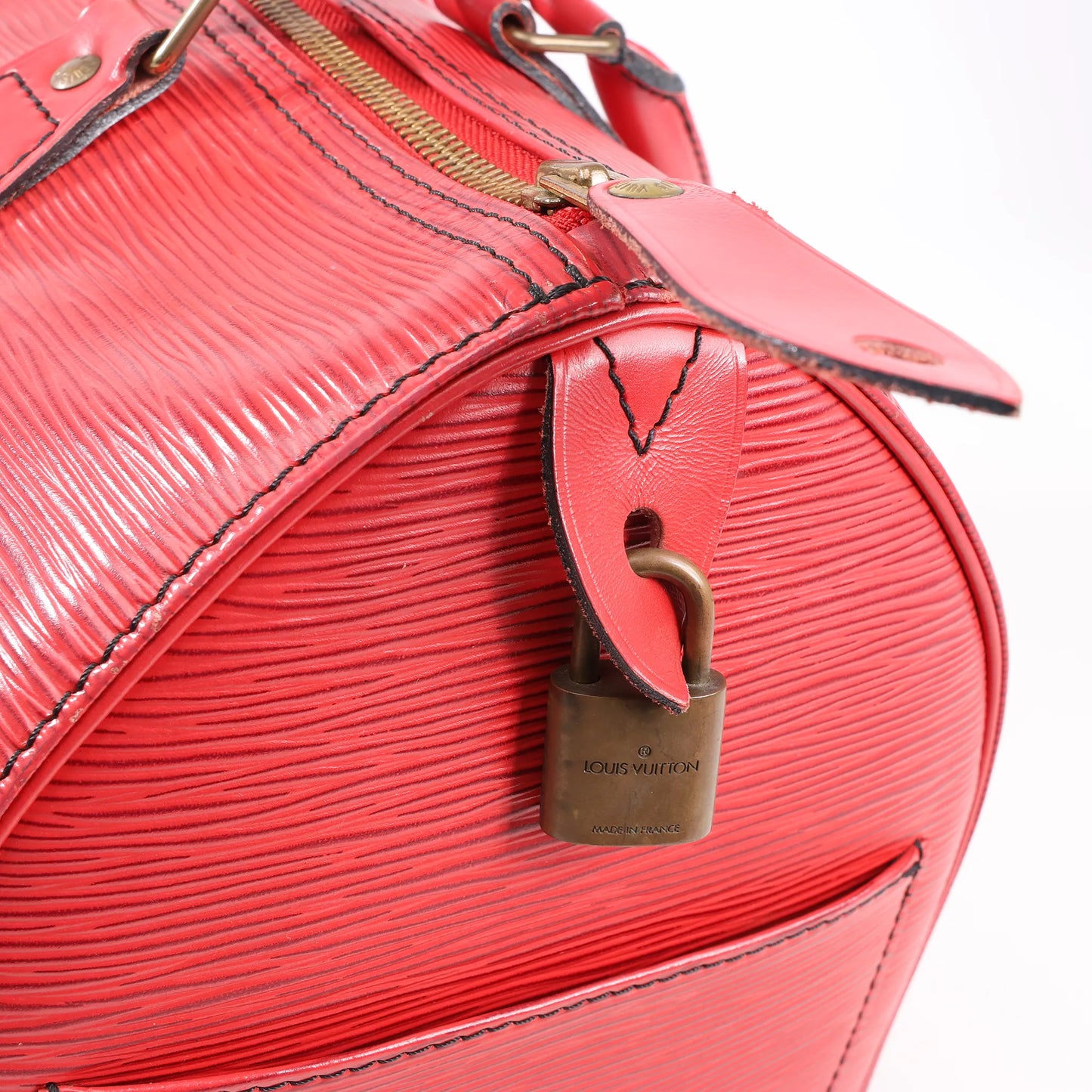 Louis Vuitton Epi leather Speedy 30 Handbag in Red M43007