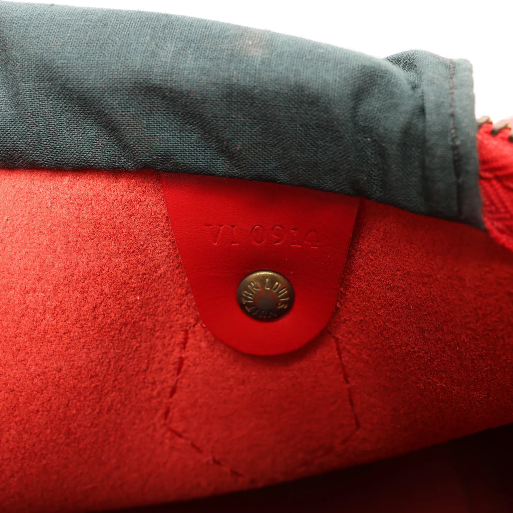 Louis Vuitton Speedy 30 Epi leather Handbag in Red M43007