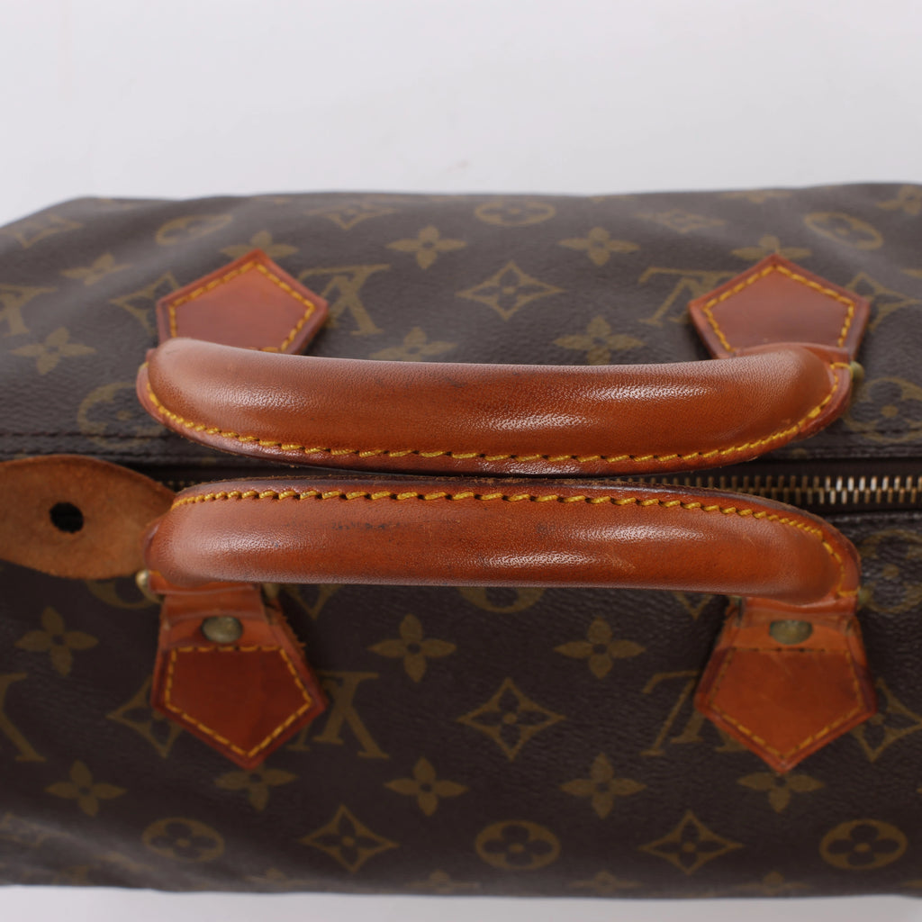 Louis Vuitton Speedy 30 Monogram Canvas Handbag in Brown M41526