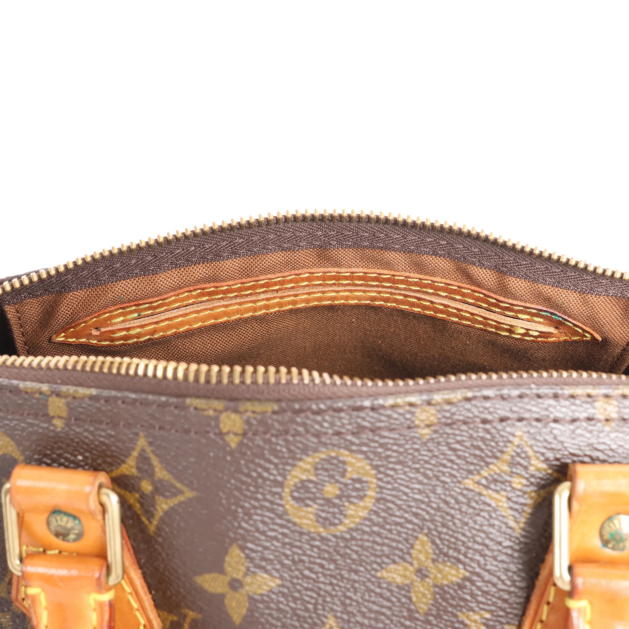 Louis Vuitton Speedy 30 Monogram Canvas Handbag in Brown M41526