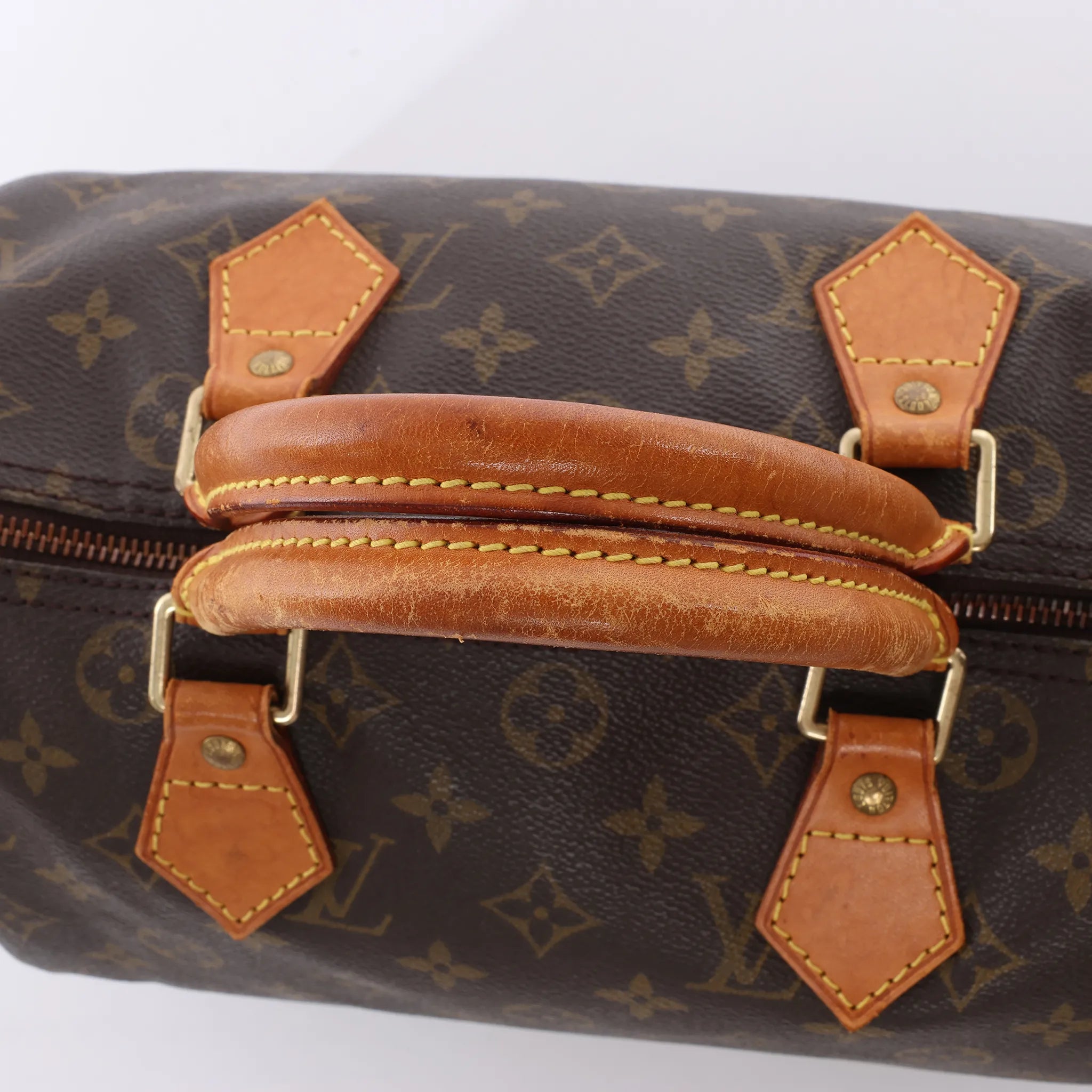 Louis Vuitton Speedy 30 Monogram Canvas Handbag in Brown M41526