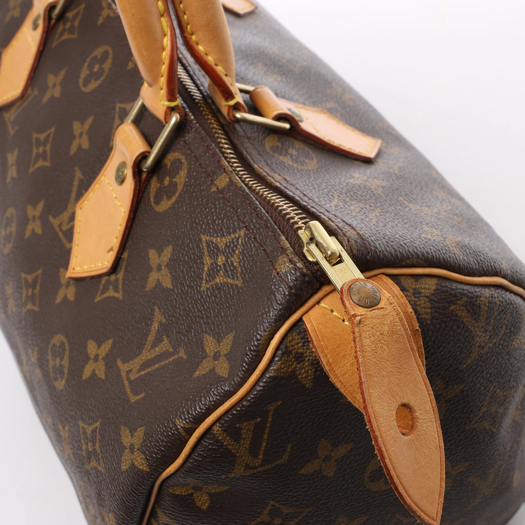 Louis Vuitton Speedy 30 Monogram Canvas Handbag in Brown M41526