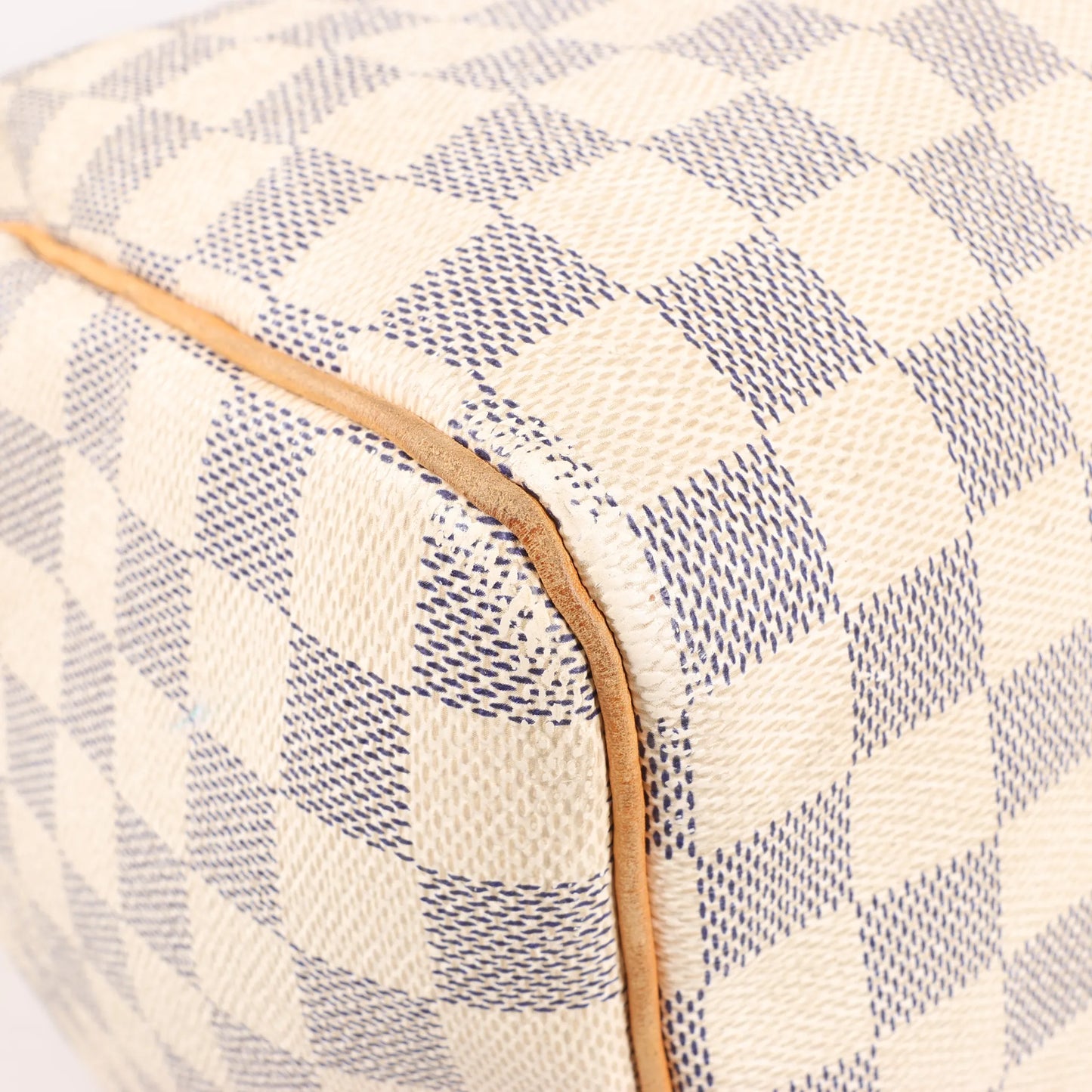 Louis Vuitton Damier Azur Speedy 35 Handbag in Beige N41535